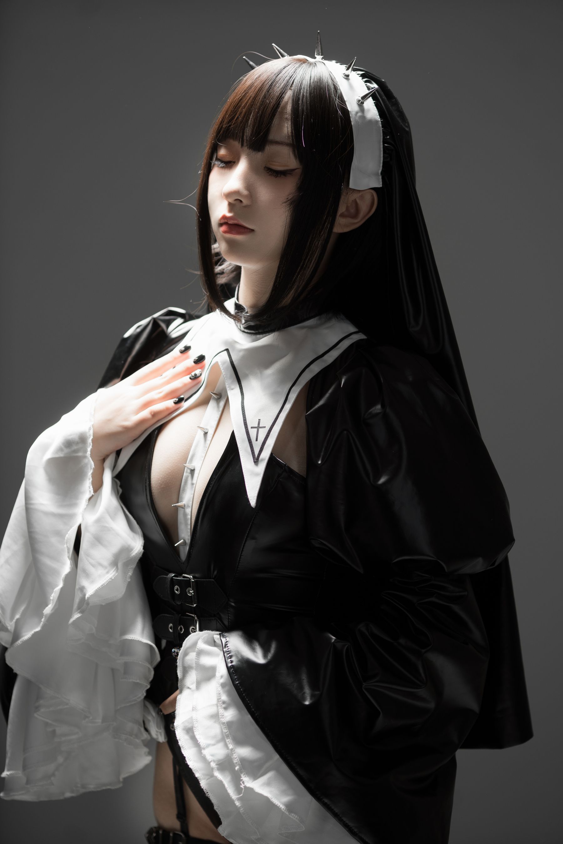 M940-[福利COS] 花铃 - 杀戮修女 网红COS-第46张