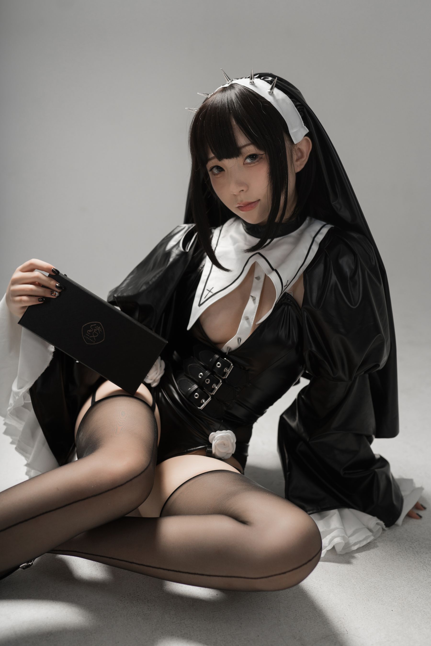 M940-[福利COS] 花铃 - 杀戮修女 网红COS-第61张