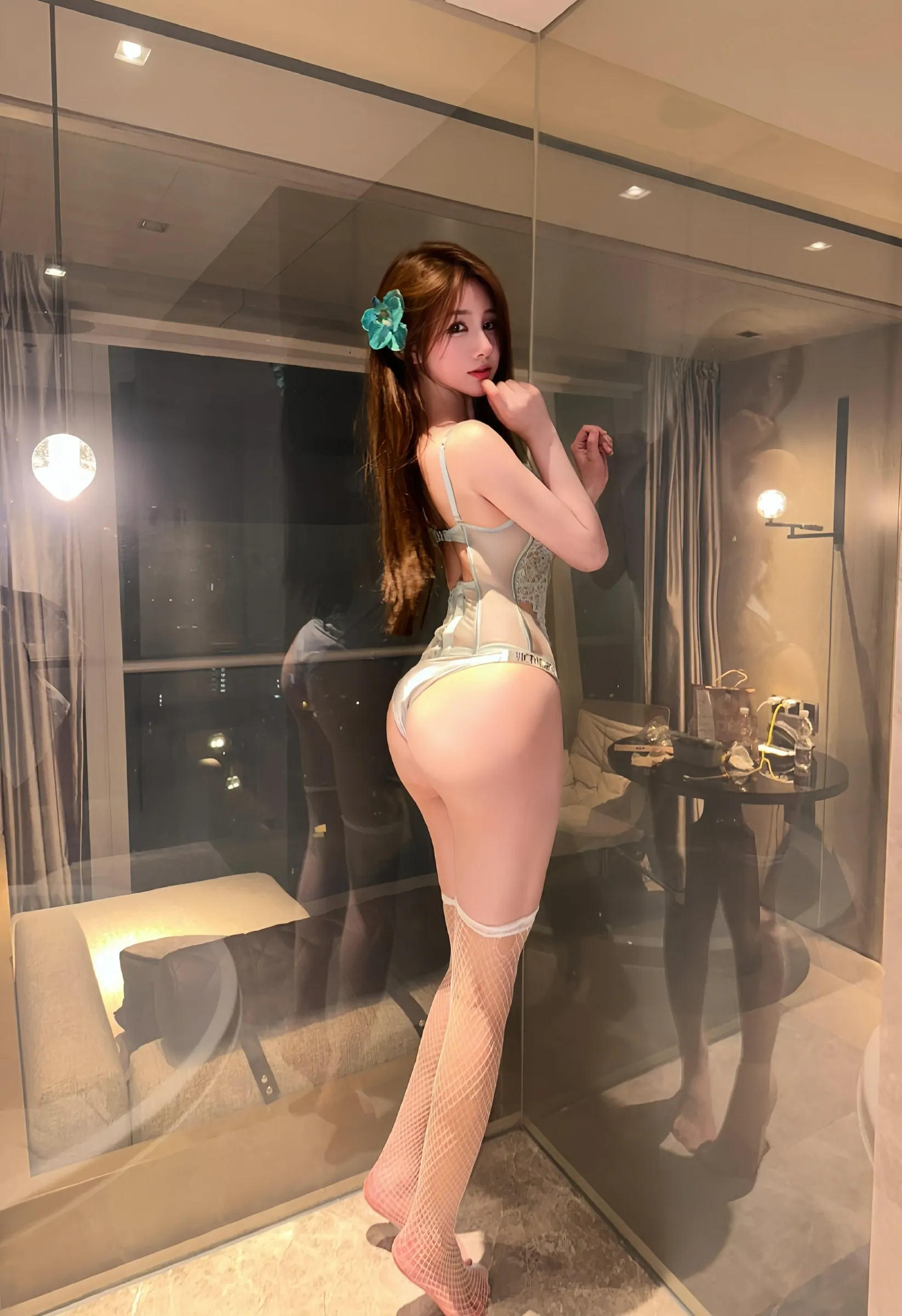 奔跑的晶螺儿 - 性感情趣蕾丝半腿白网丝 [24P] 插图9