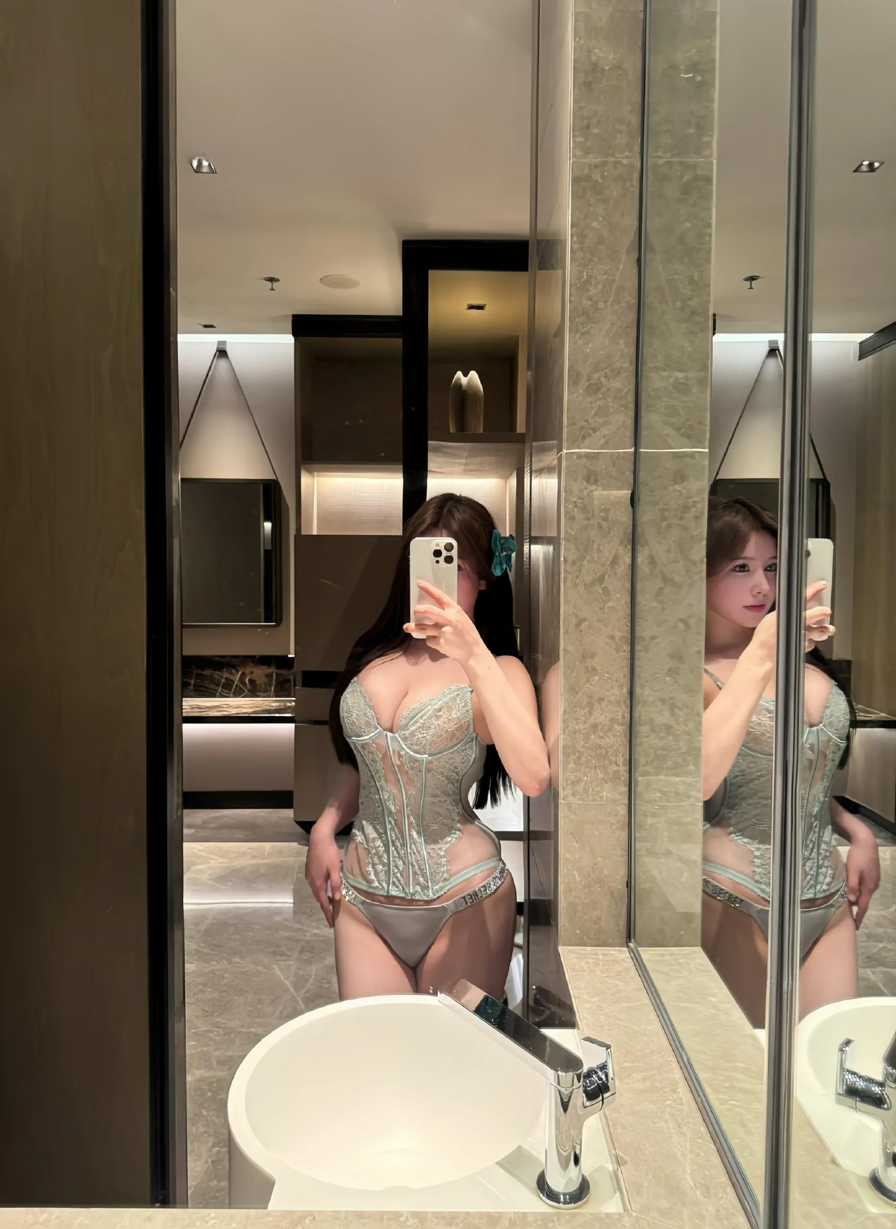 奔跑的晶螺儿 - 性感情趣蕾丝半腿白网丝 [24P] 插图22