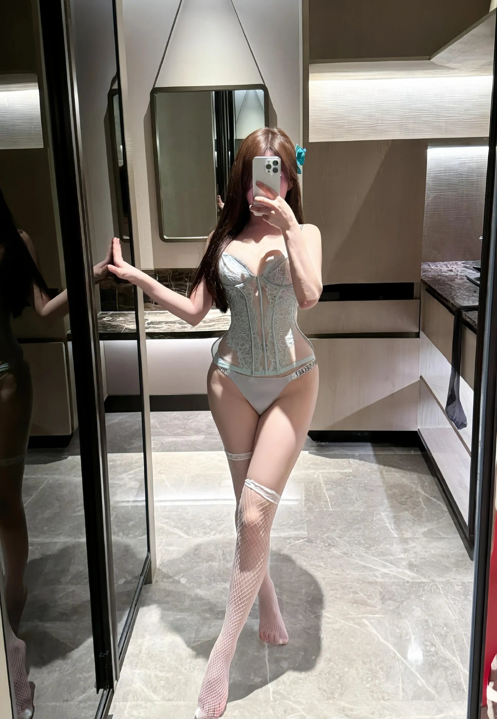 奔跑的晶螺儿 - 性感情趣蕾丝半腿白网丝 [24P] 插图24