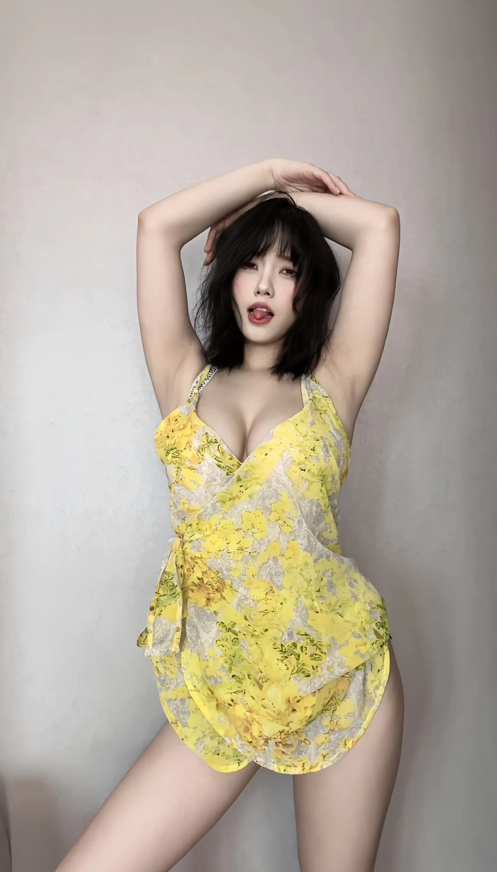 琳铛铛 – 夺命黄色战袍 [15P] 插图11