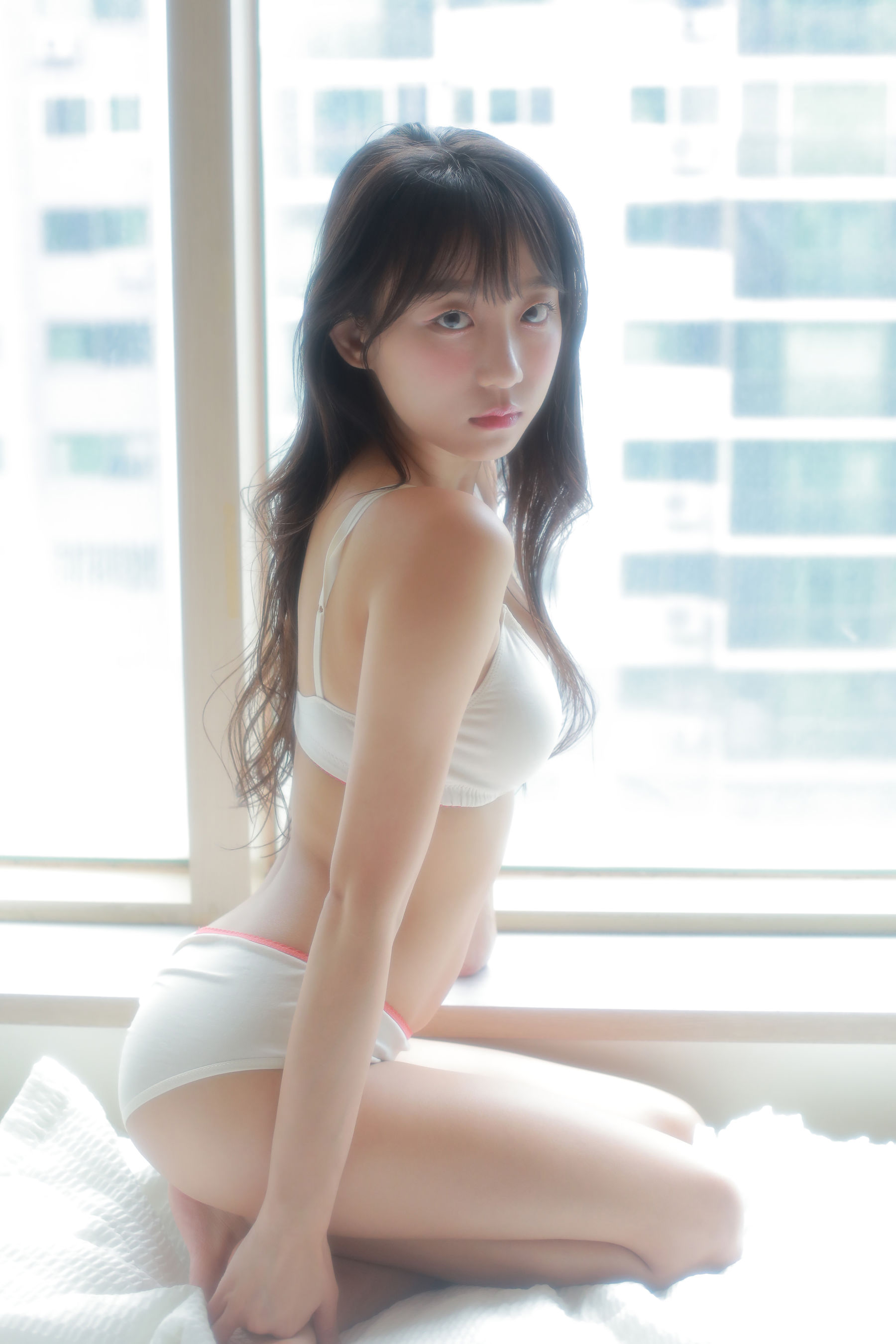 Eunji Pyo Vol.02 – Home 米色内衣 日韩美图-第31张