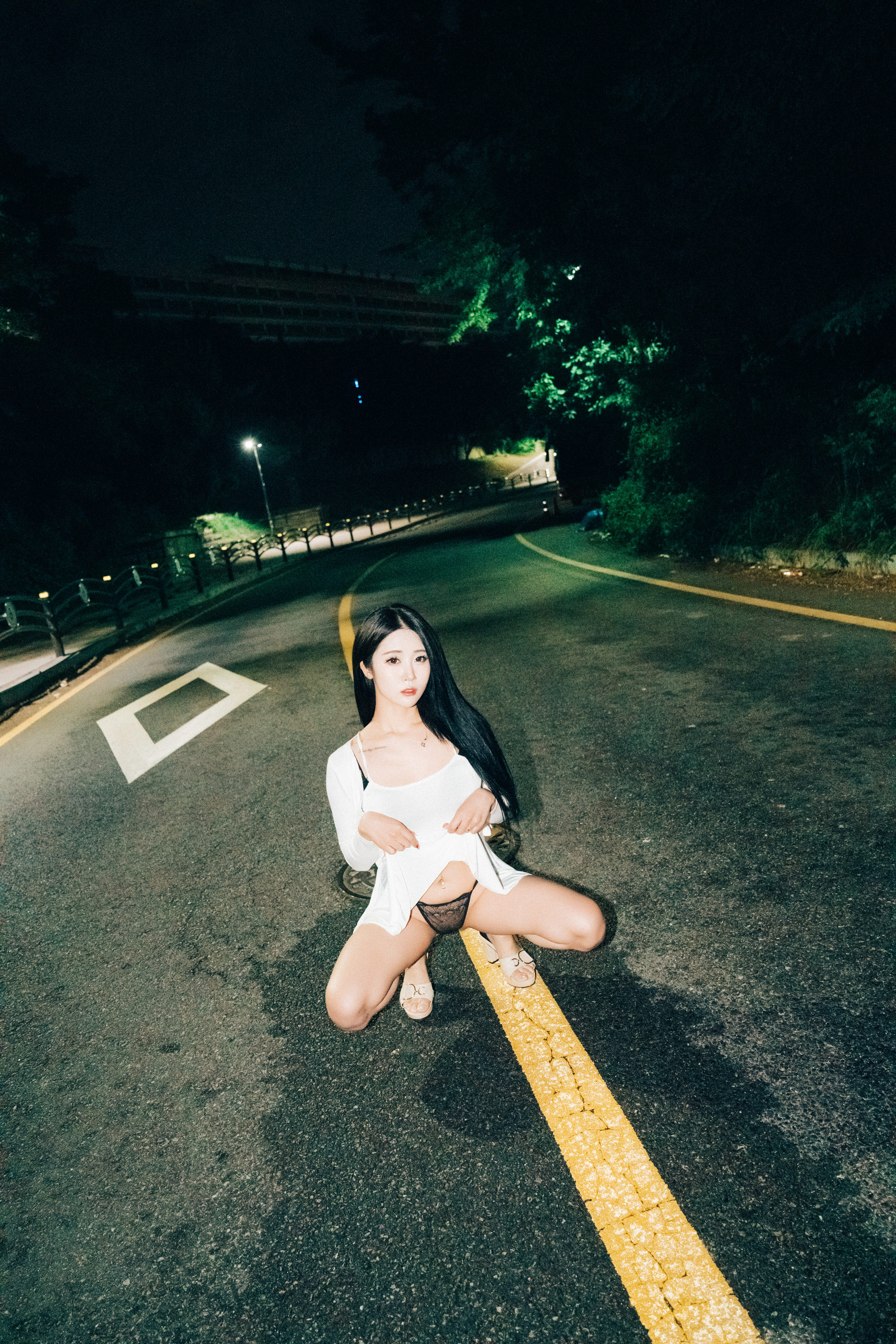 LOOZY Bomi – Night Roads 日韩美图-第1张