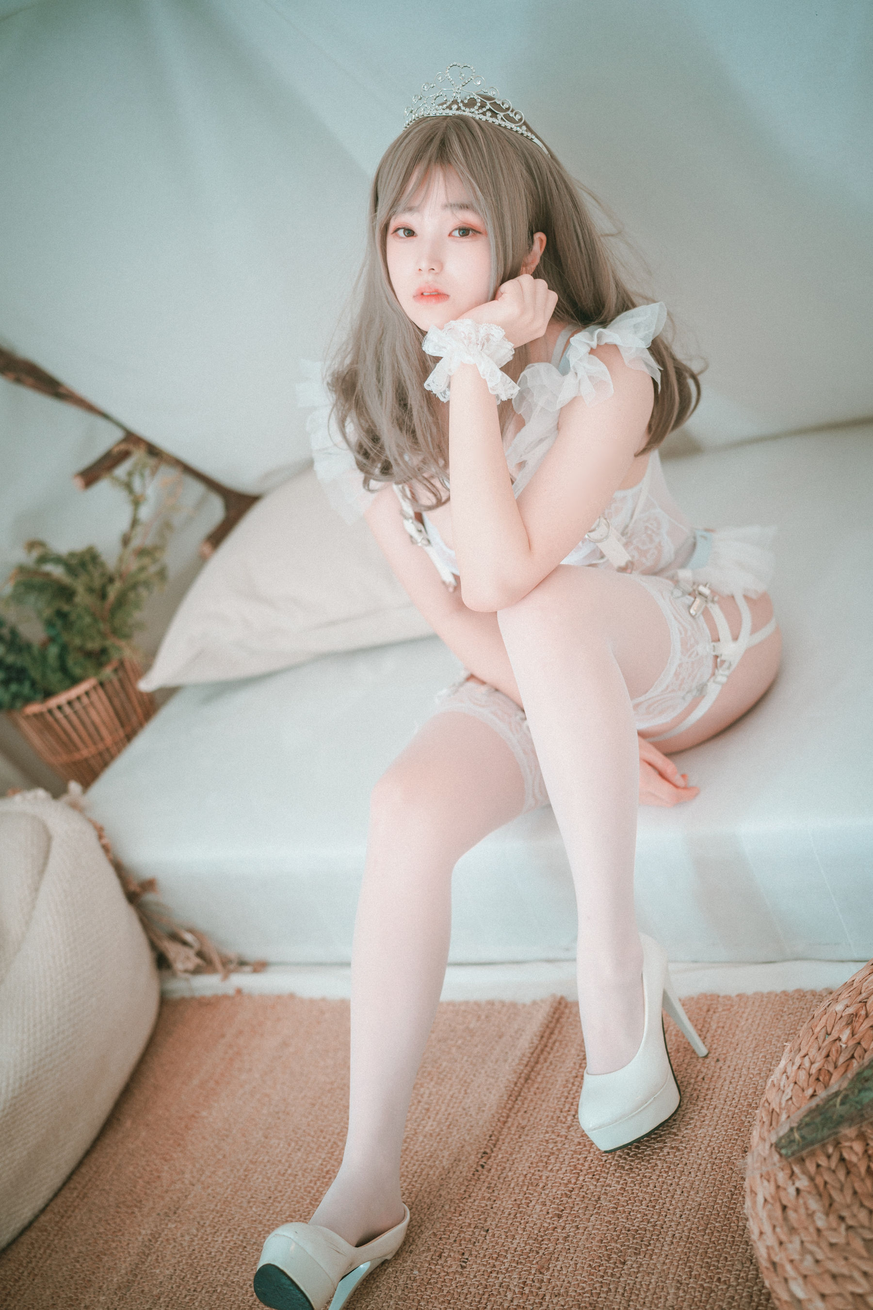 [DJAWA] BamBi – Reine de Blanc (B-side) 日韩美图-第6张
