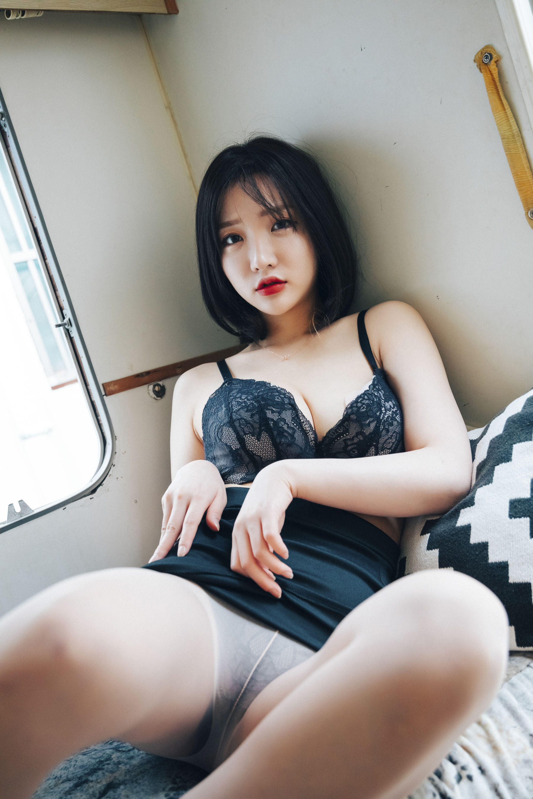 [LOOZY] Yeeun – Officegirls Vacation Vol.2 日韩美图-第36张