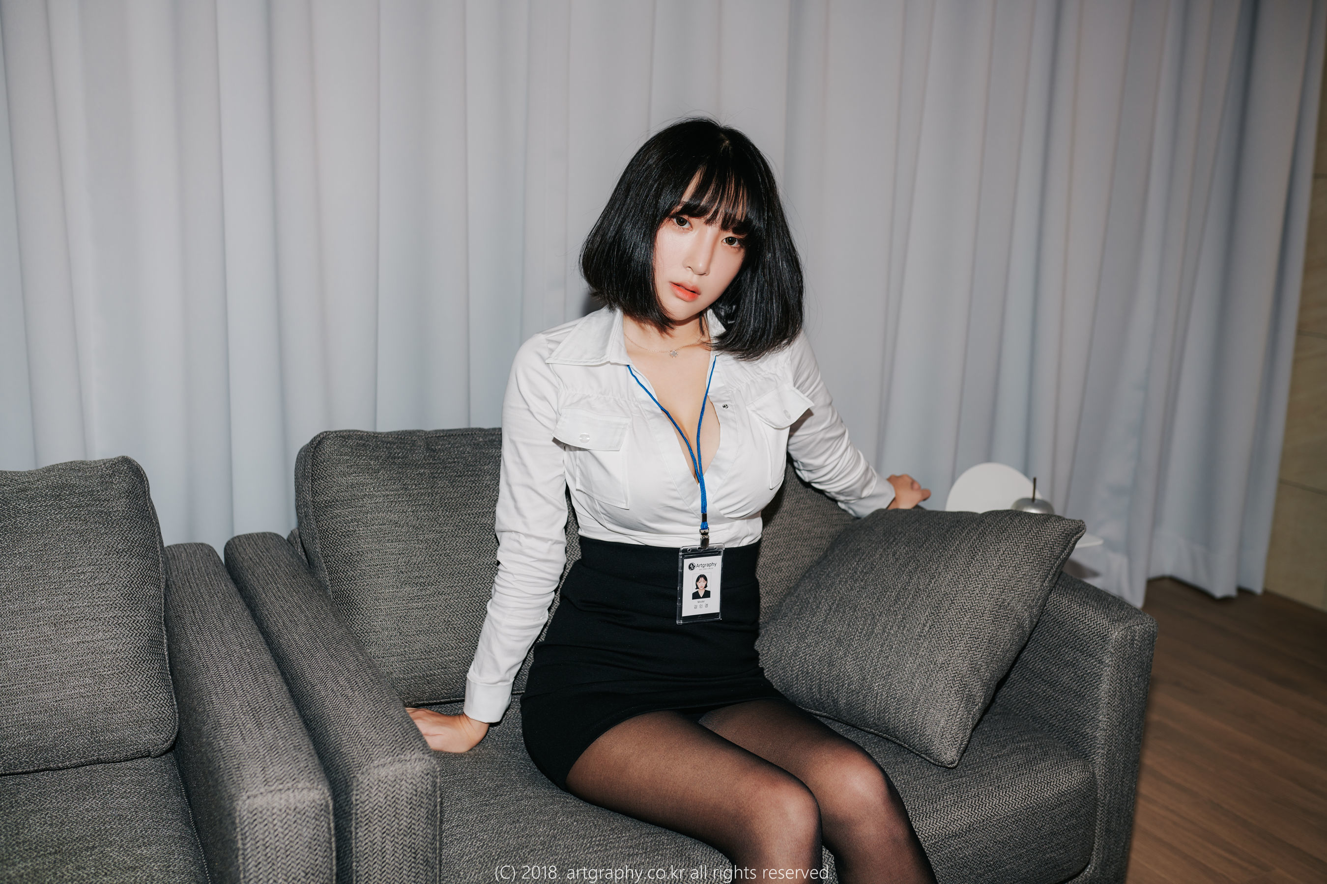 [ARTGRAVIA] VOL.042 姜仁卿 – 黑丝制服+女仆诱惑 日韩美图-第1张