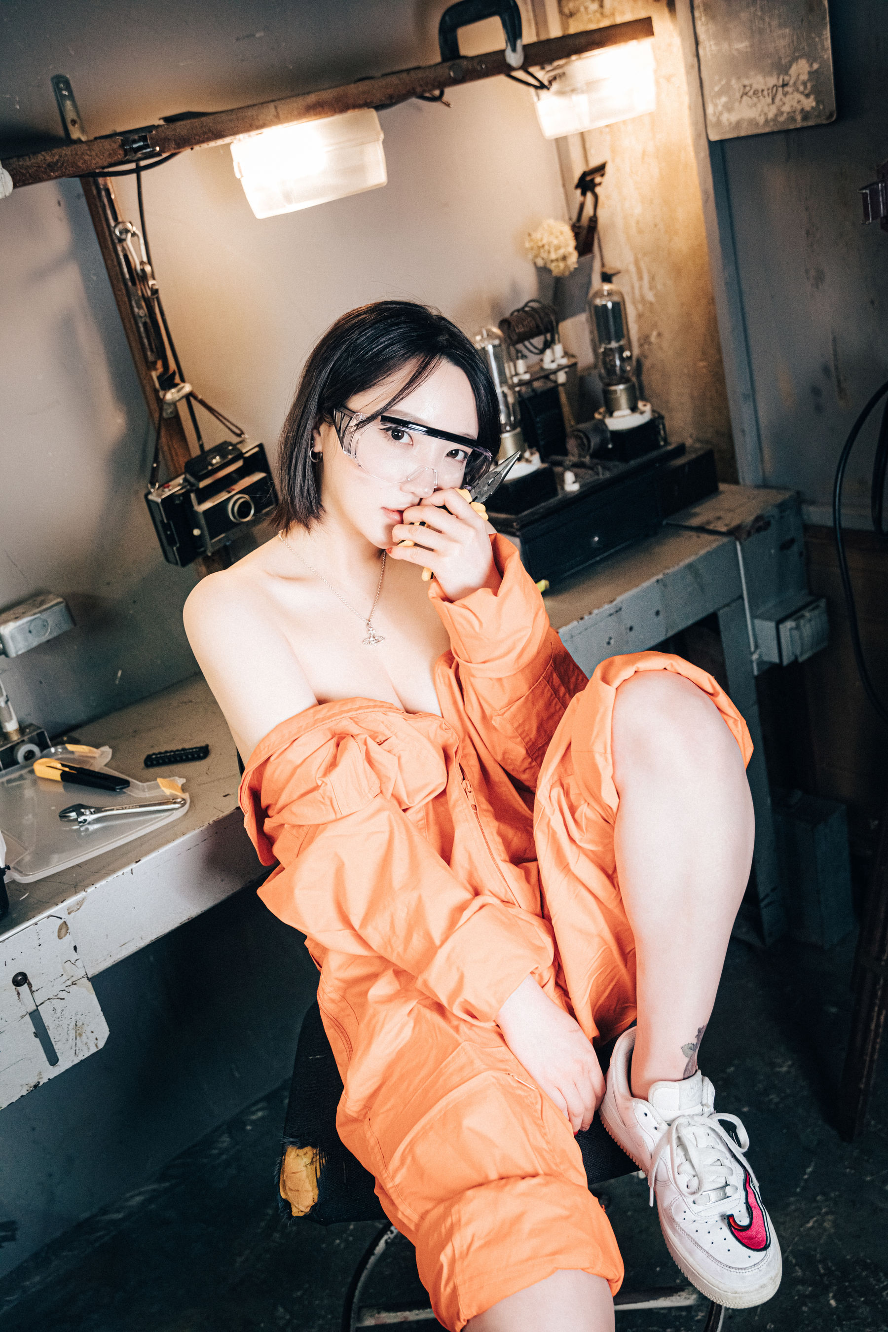 [LOOZY] Yeeun – Where Are My Tools 日韩美图-第36张