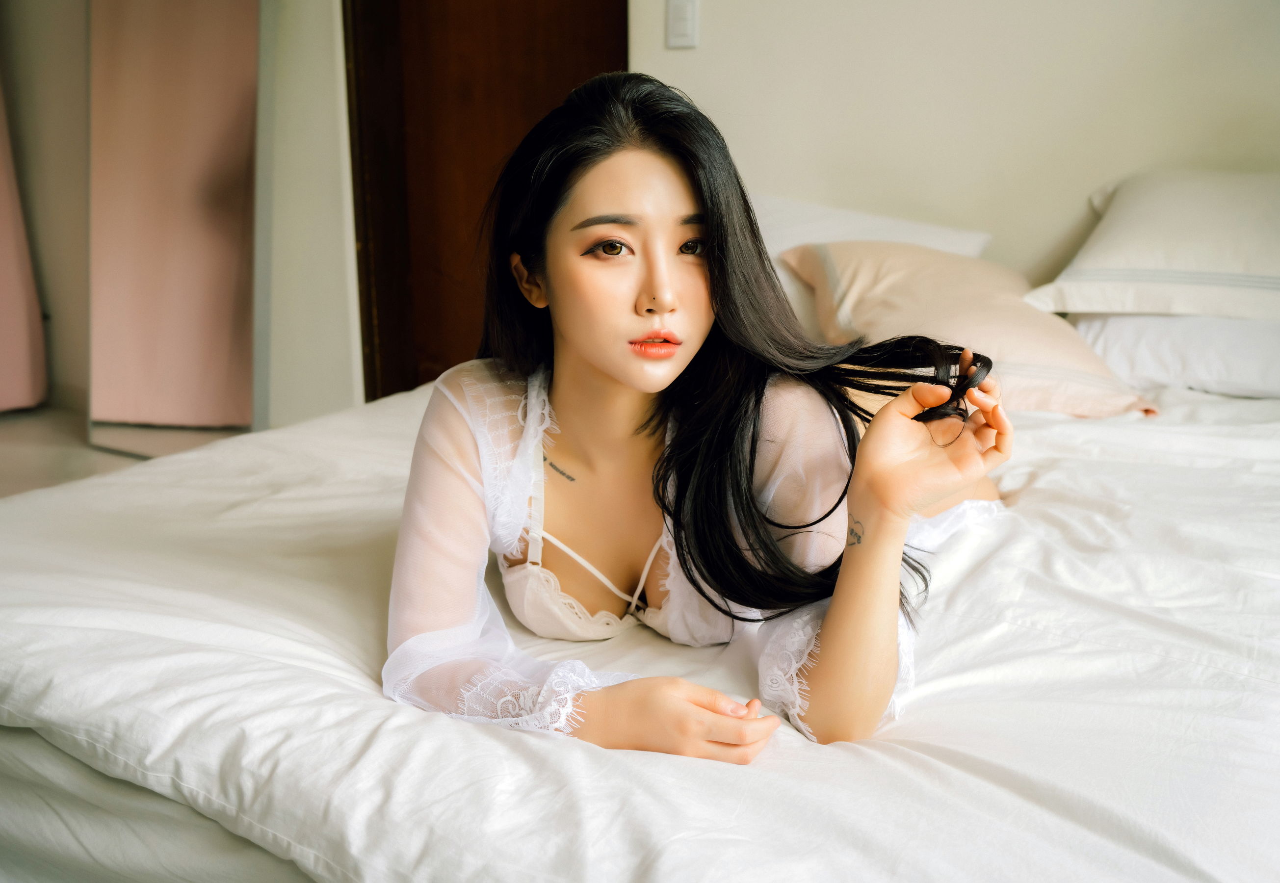 [Moon Night Snap] – Bomi x Zia《Together Vol.02》 日韩美图-第1张