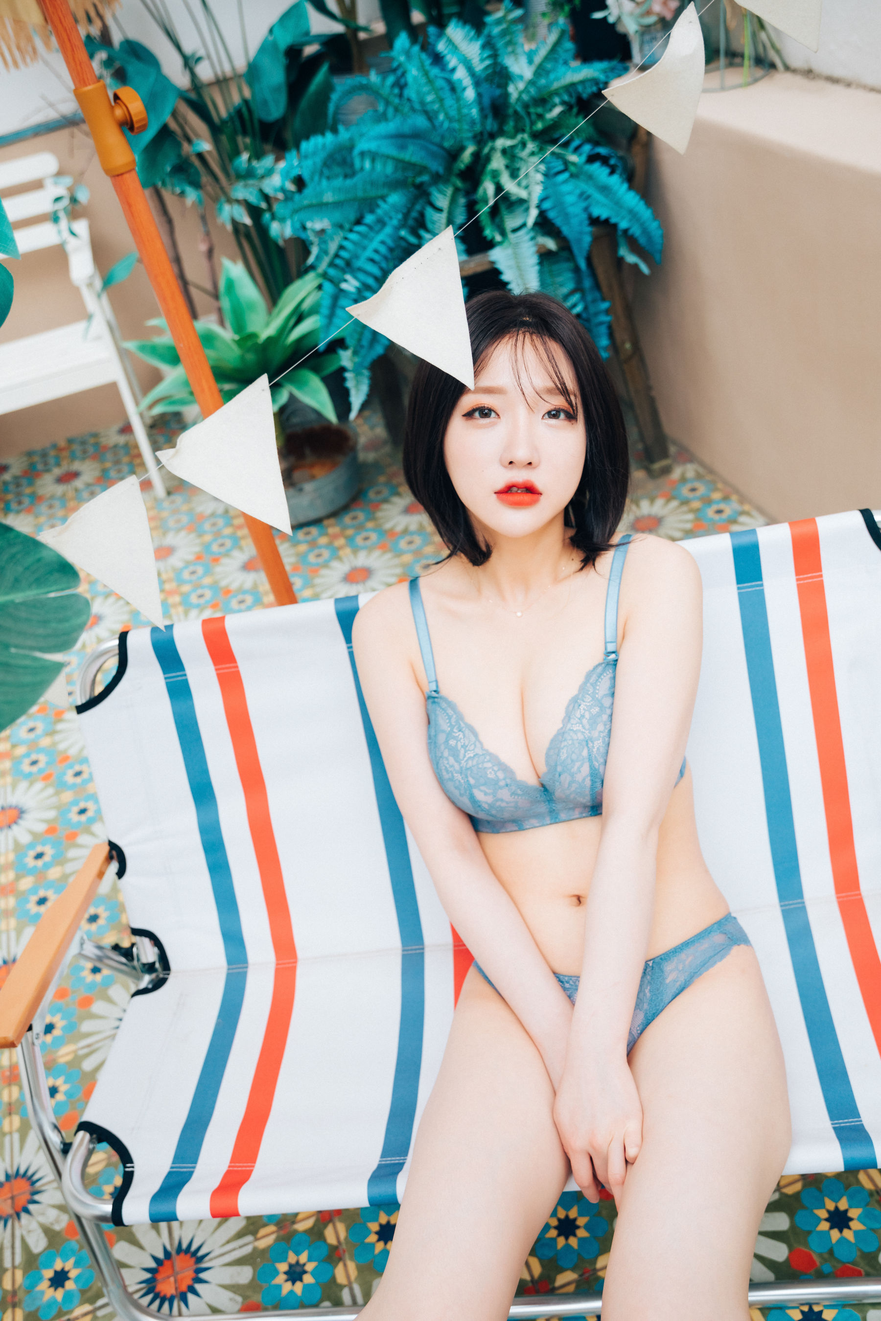 [LOOZY] Yeeun – Summer Caravan 日韩美图-第32张