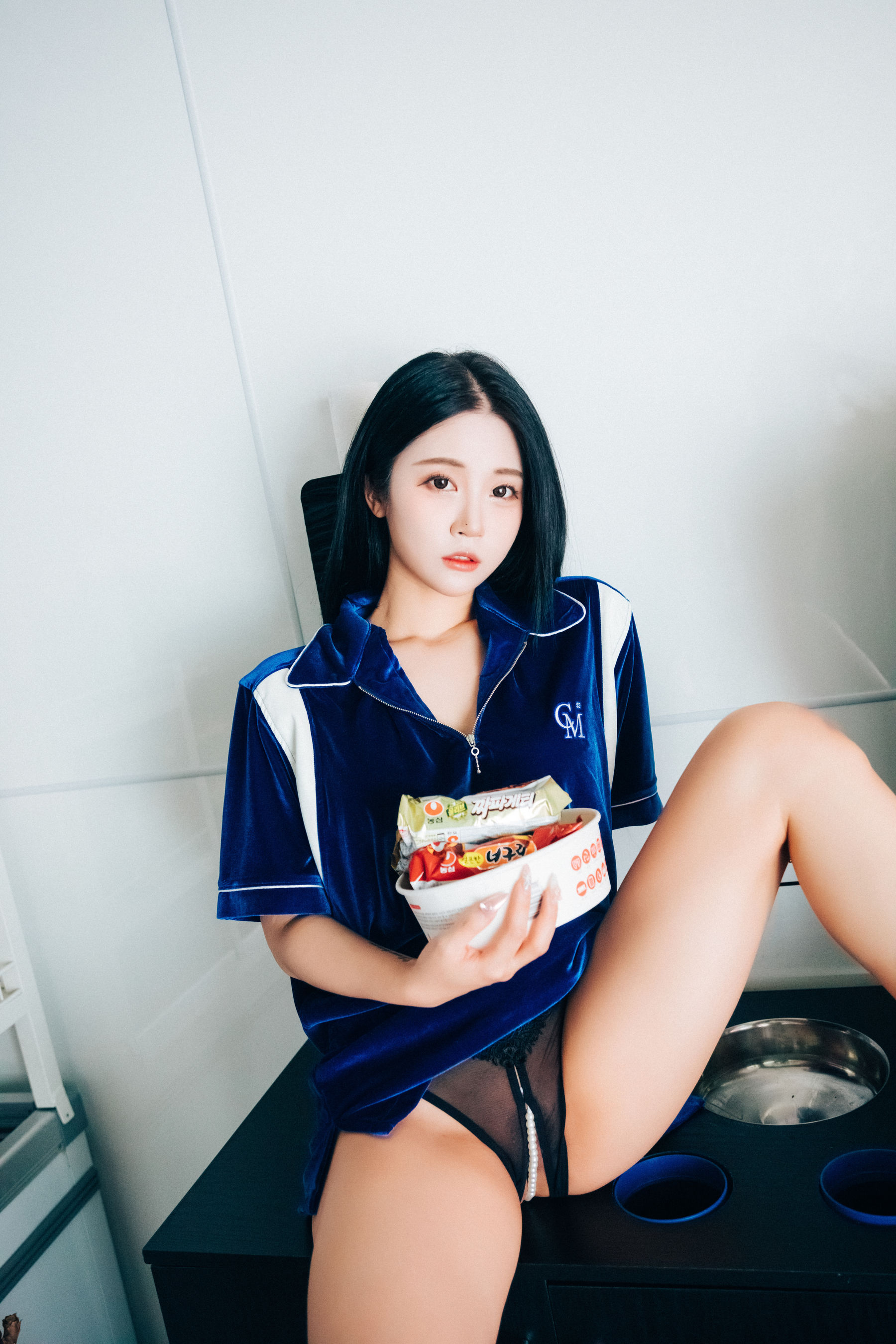 [LOOZY] Bomi – Part timer 日韩美图-第30张