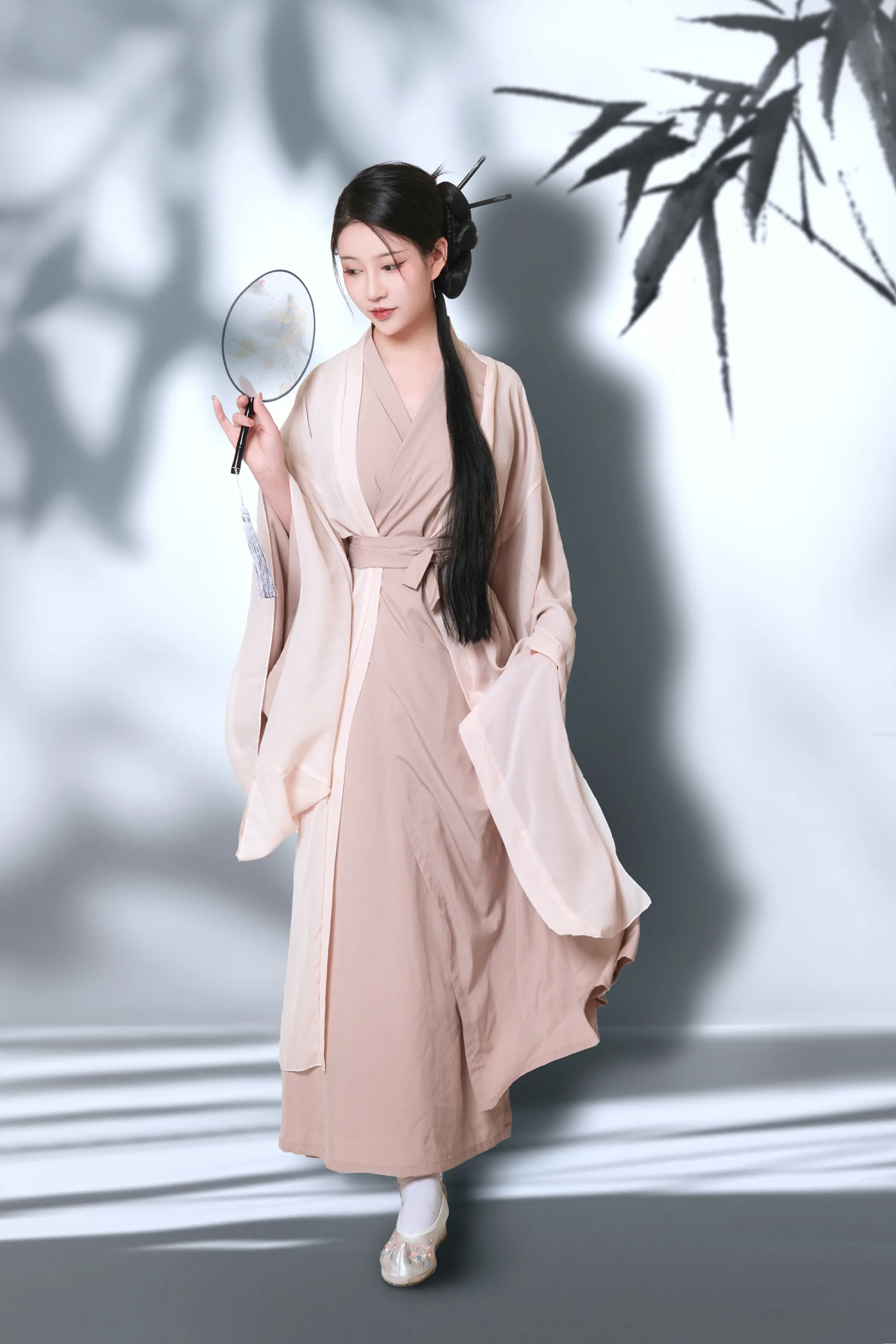 年年Nnian – 青丝 Cosplay-第1张