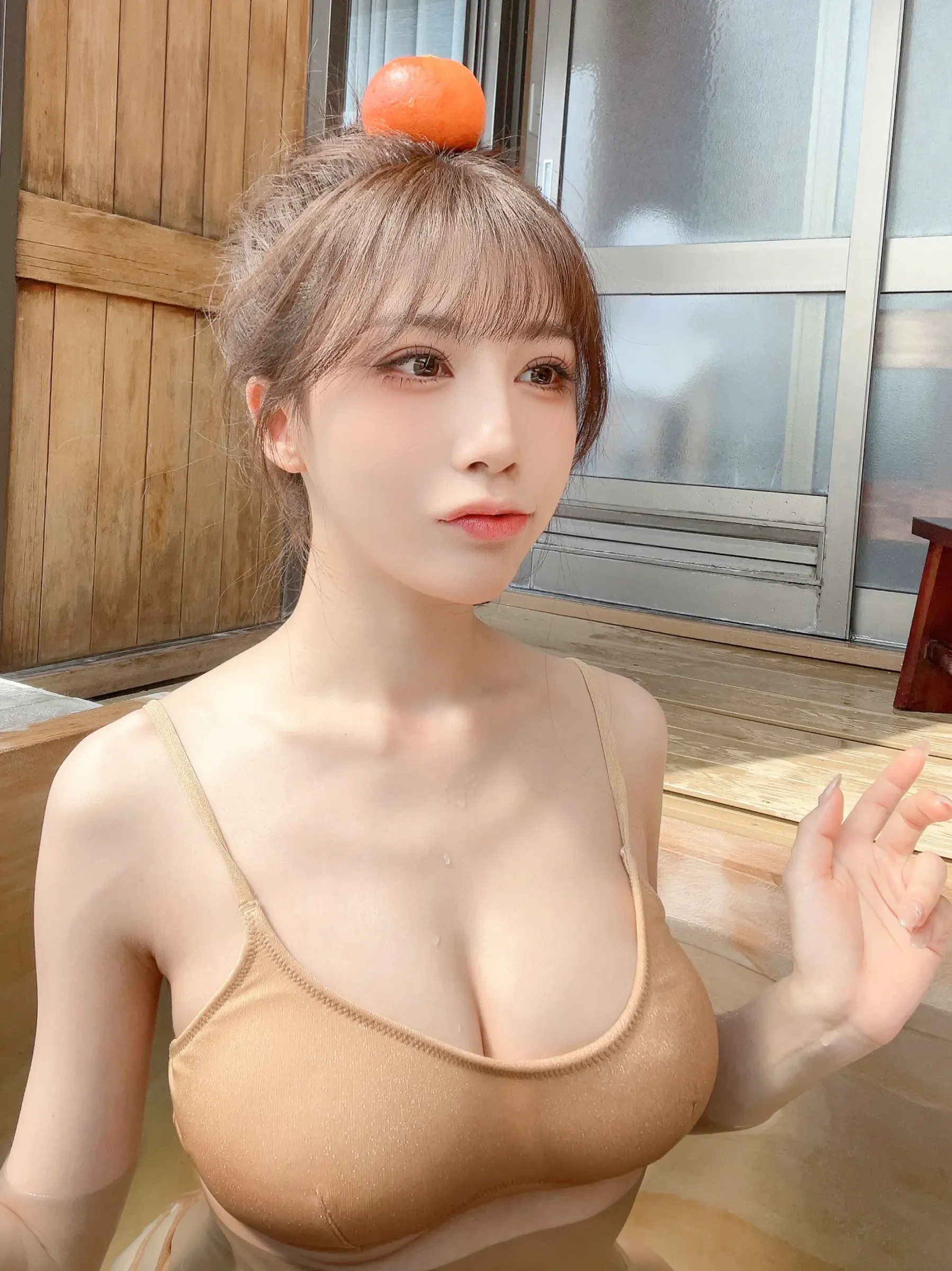 水淼Aqua – 24年11月温泉自拍 お風呂とみかん Cosplay-第8张