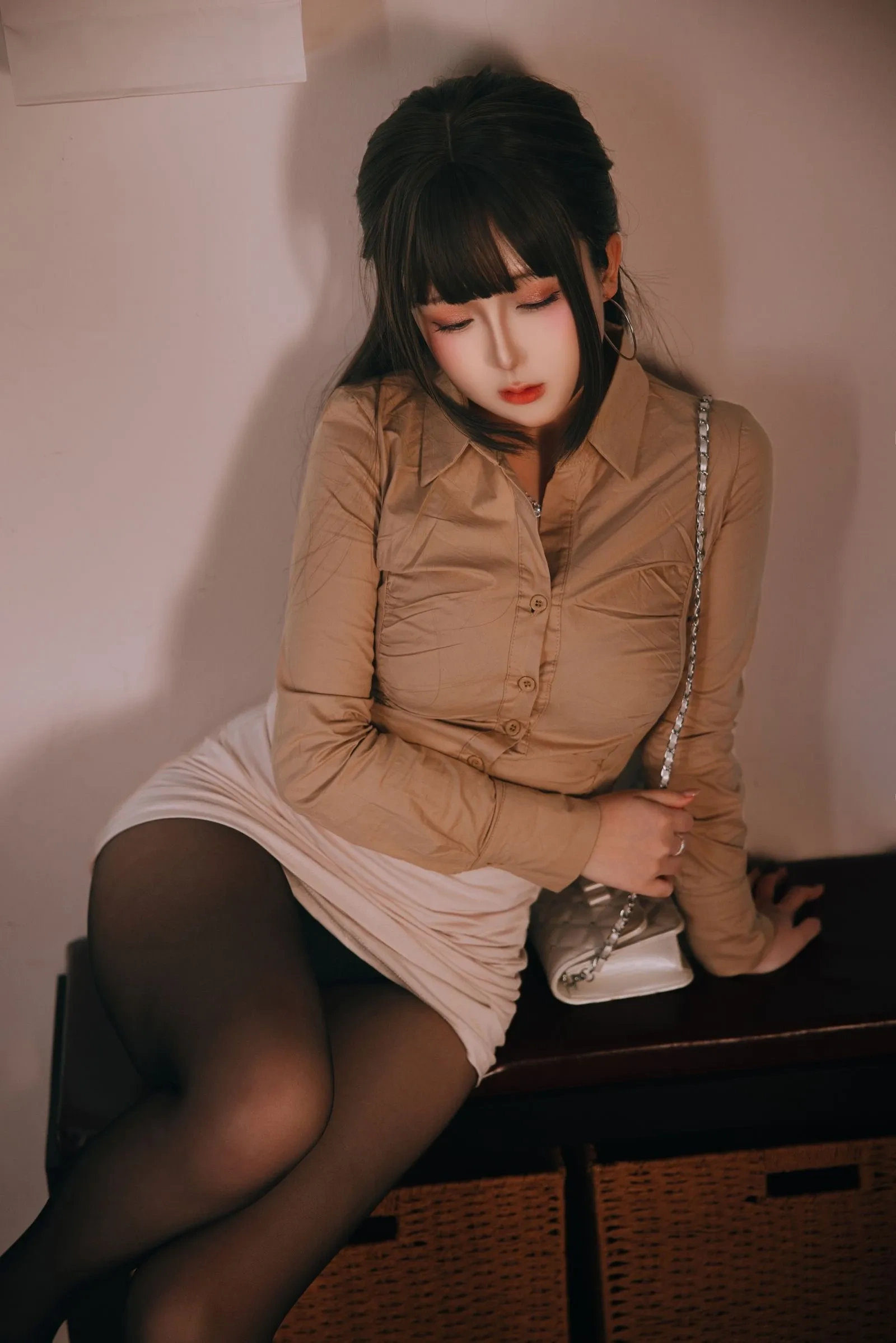 日奈娇 – 醉酒的同事 Cosplay-第1张