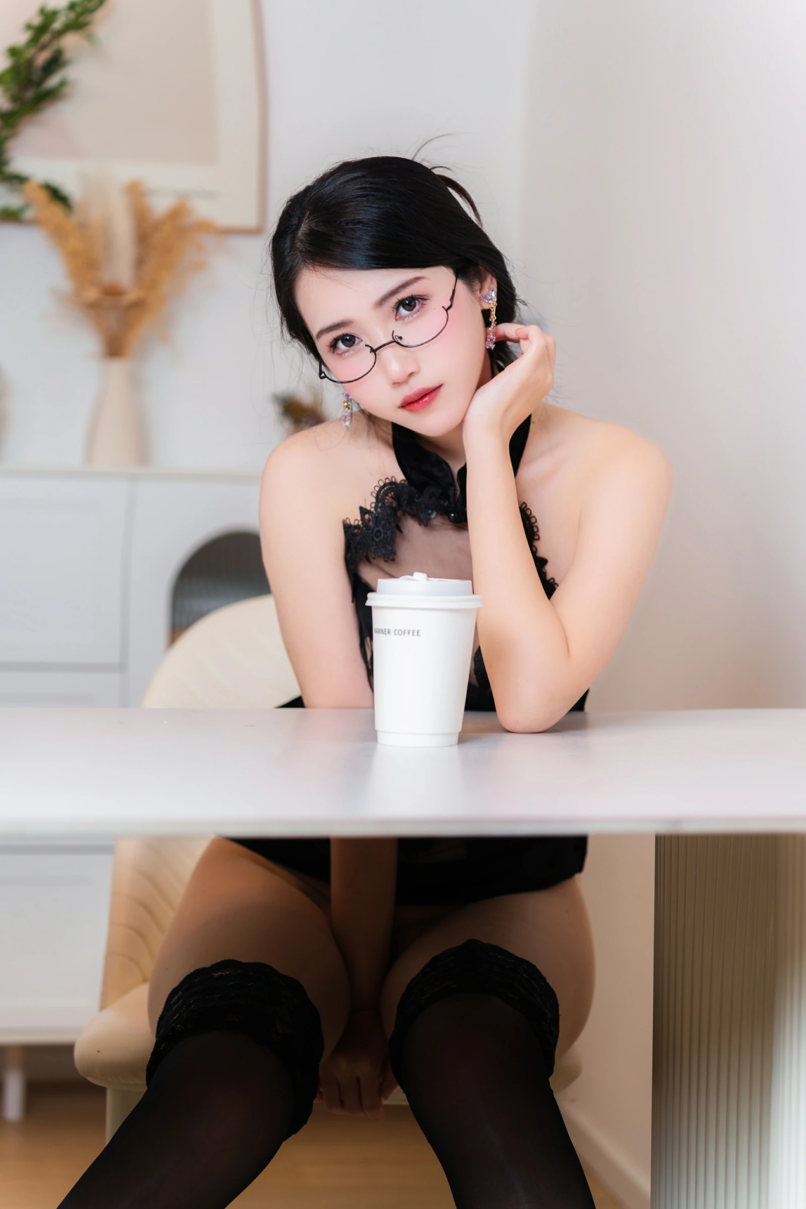 不呆猫 – 黑旗袍过膝袜御姐 Cosplay-第19张