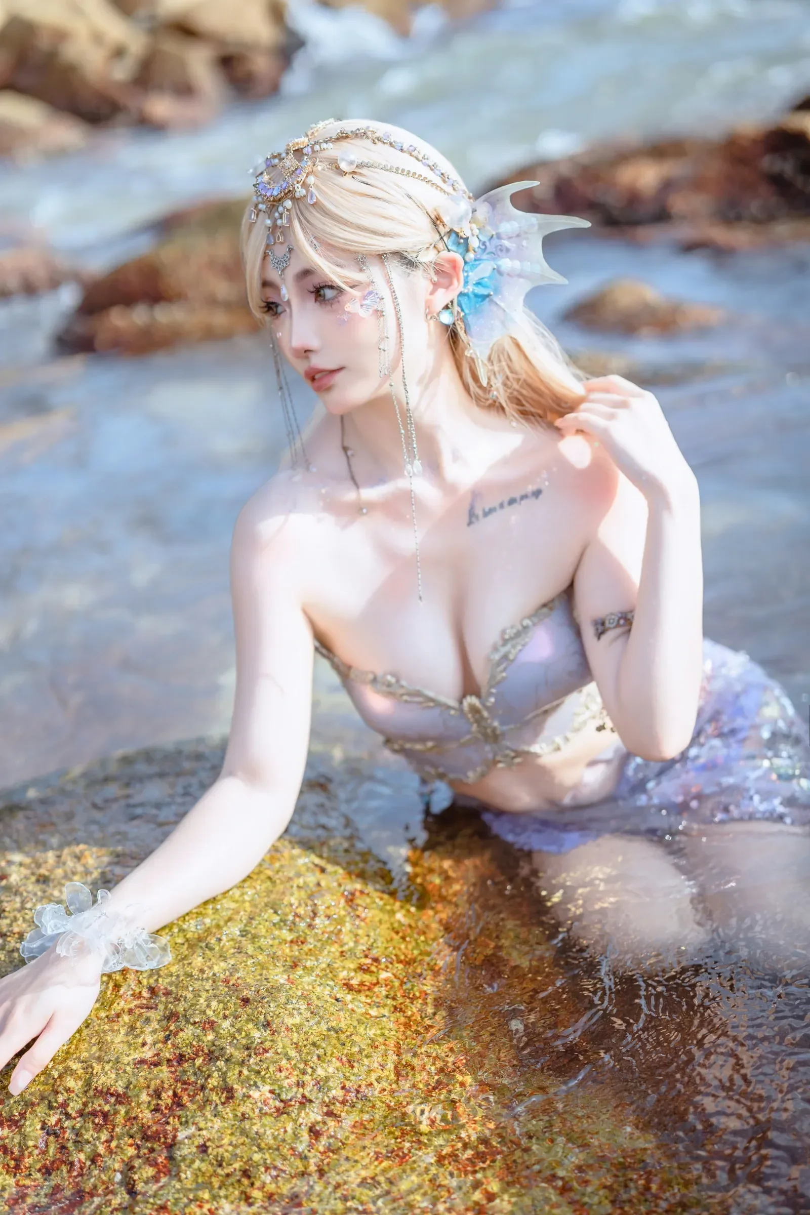 桃良阿宅 – 年年有鱼 Cosplay-第1张