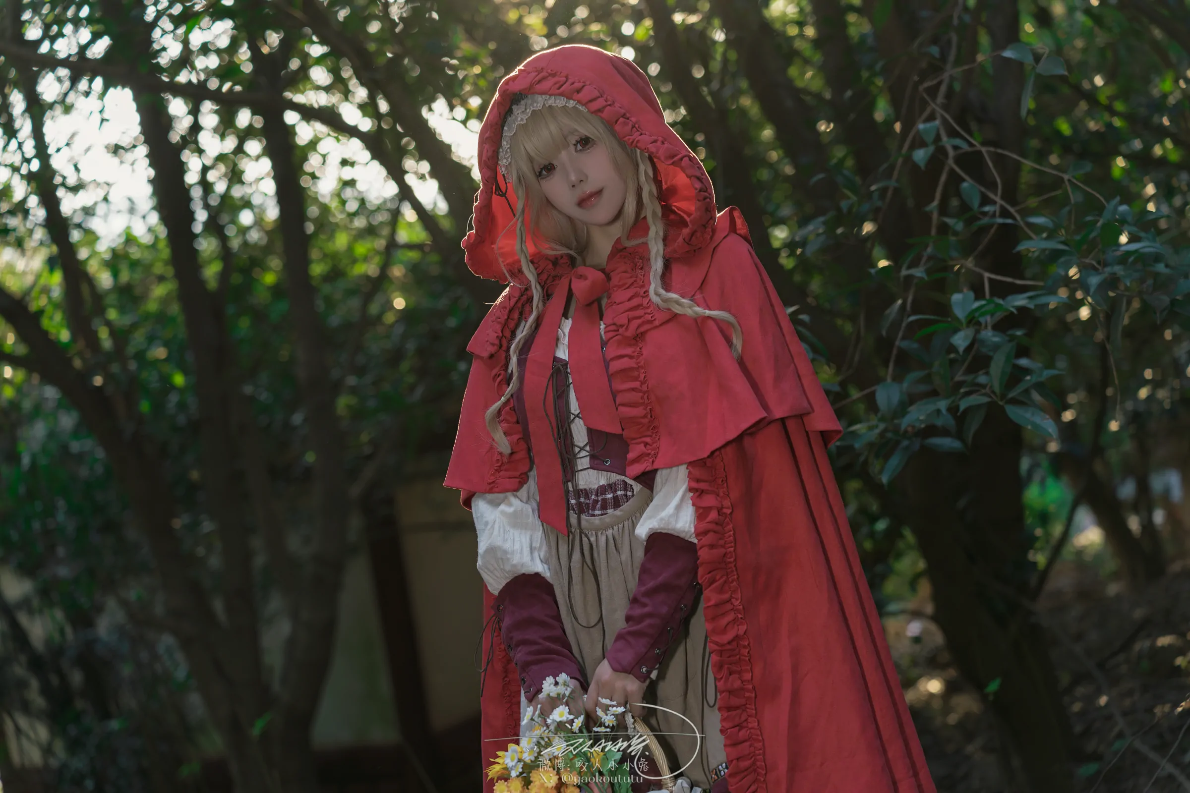 咬一口兔娘 – 迷途小红帽 Cosplay-第1张
