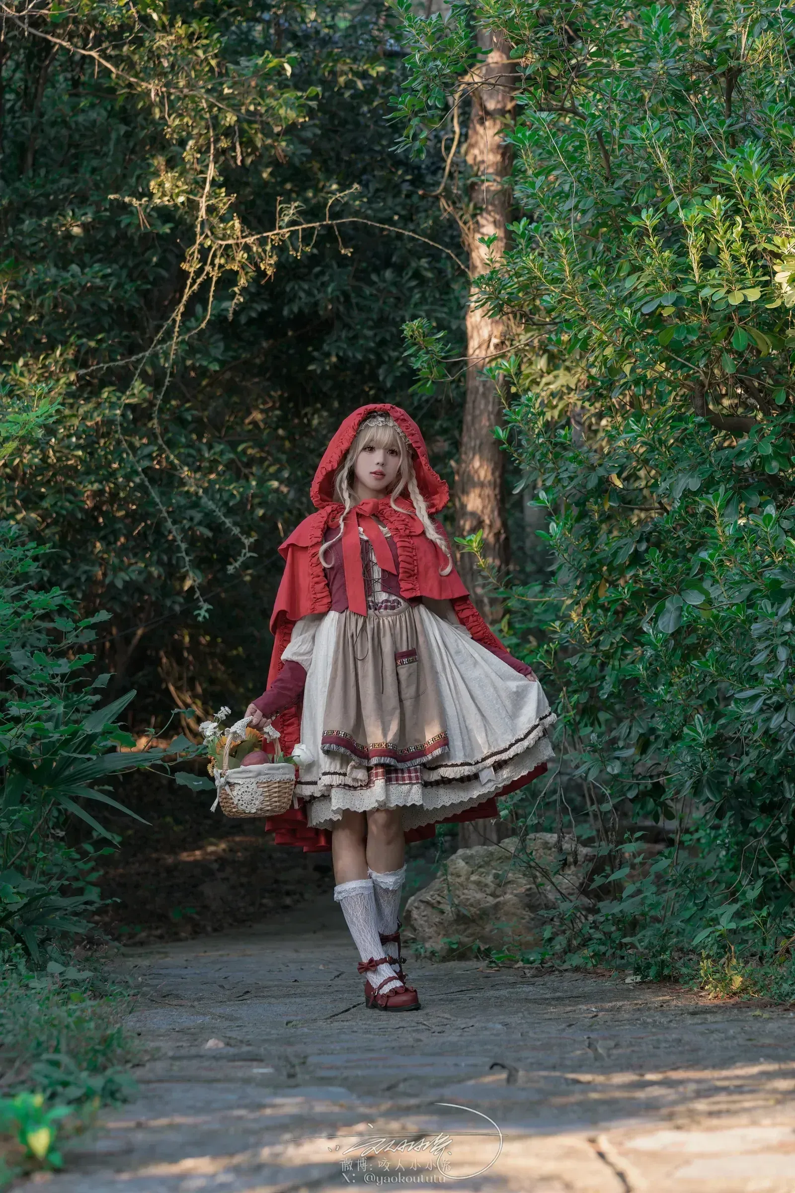 咬一口兔娘 – 迷途小红帽 Cosplay-第3张