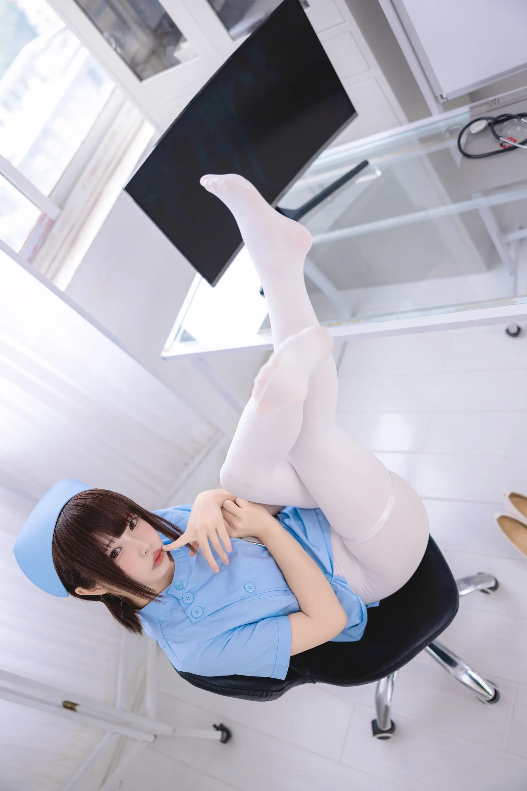 十万珍吱伏特 – 香川澪 护理实习生 Cosplay-第30张
