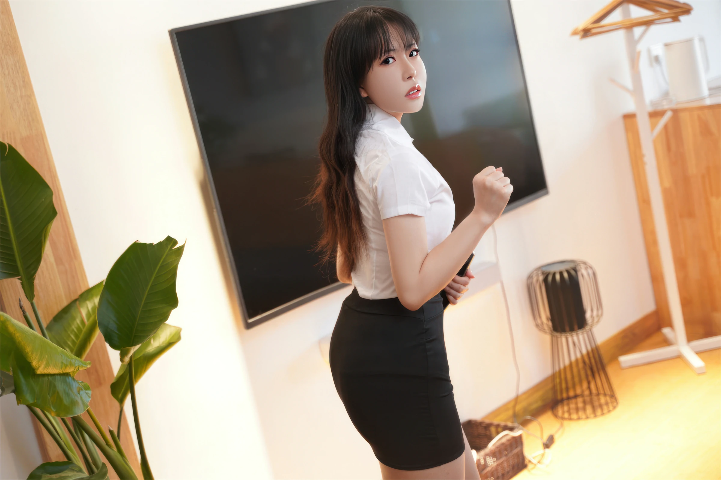 虎森森 – 下班后的OL Cosplay-第6张