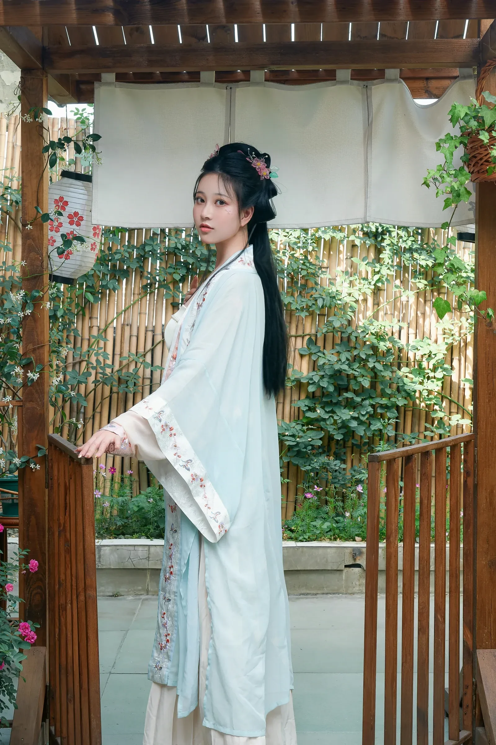 年年Nnian – 花间集 Cosplay-第4张