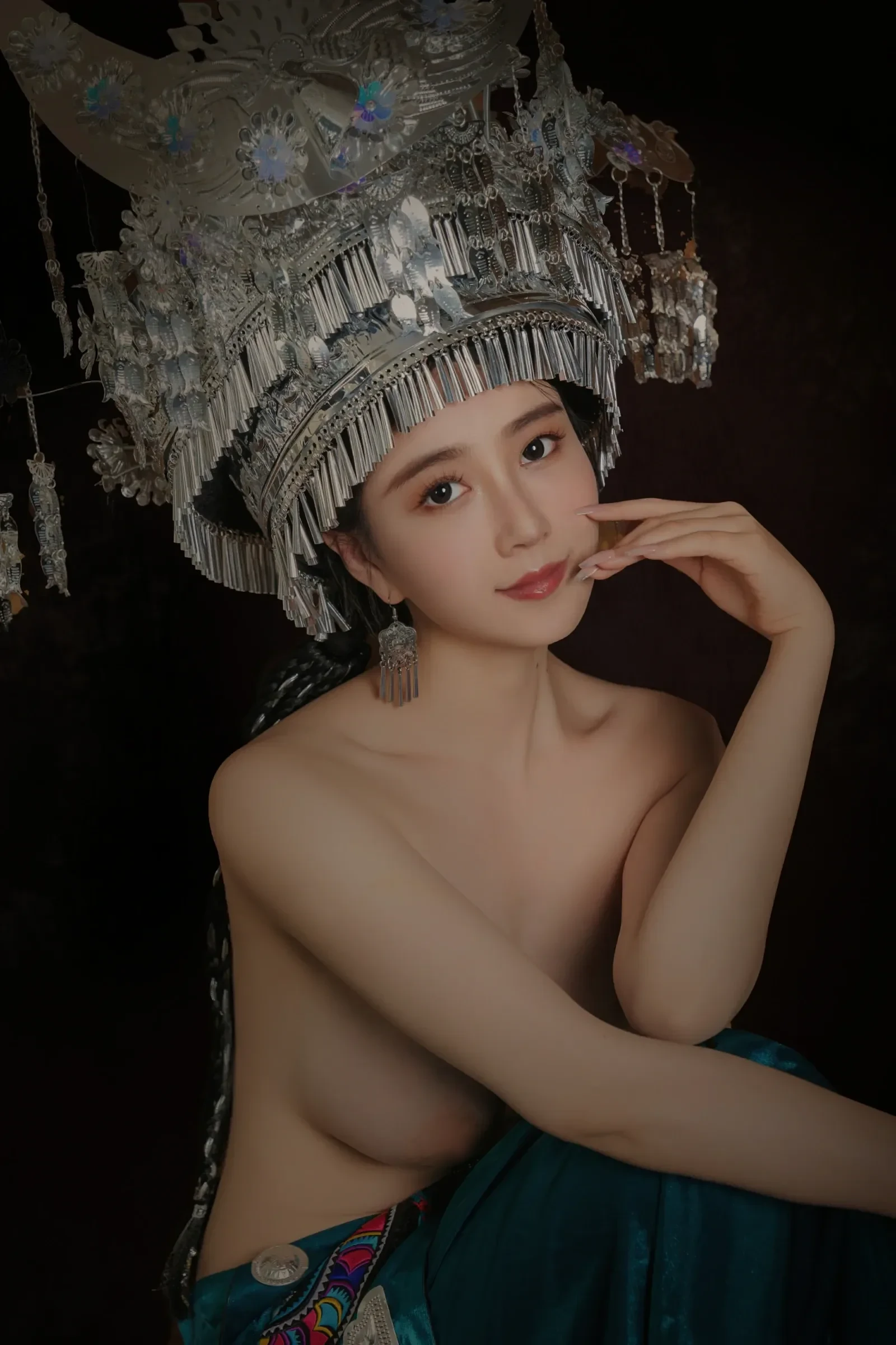 年年Nnian – 苗疆少女 Cosplay-第34张