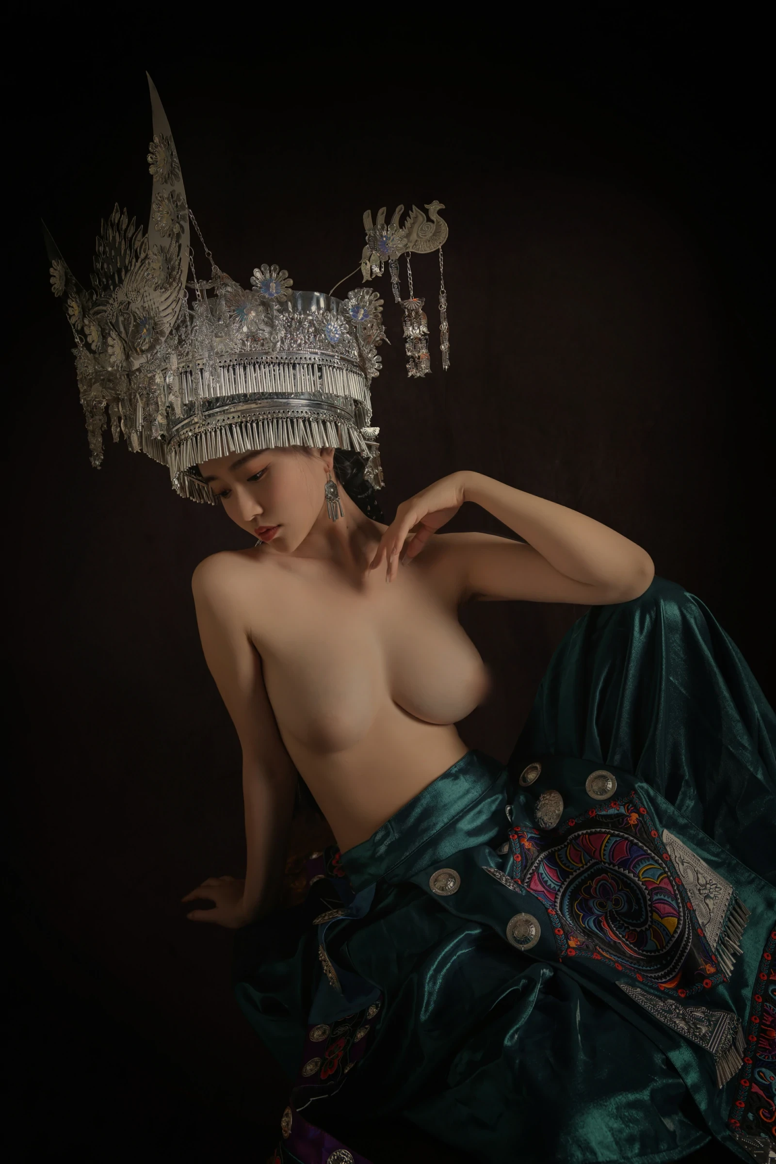 年年Nnian – 苗疆少女 Cosplay-第33张