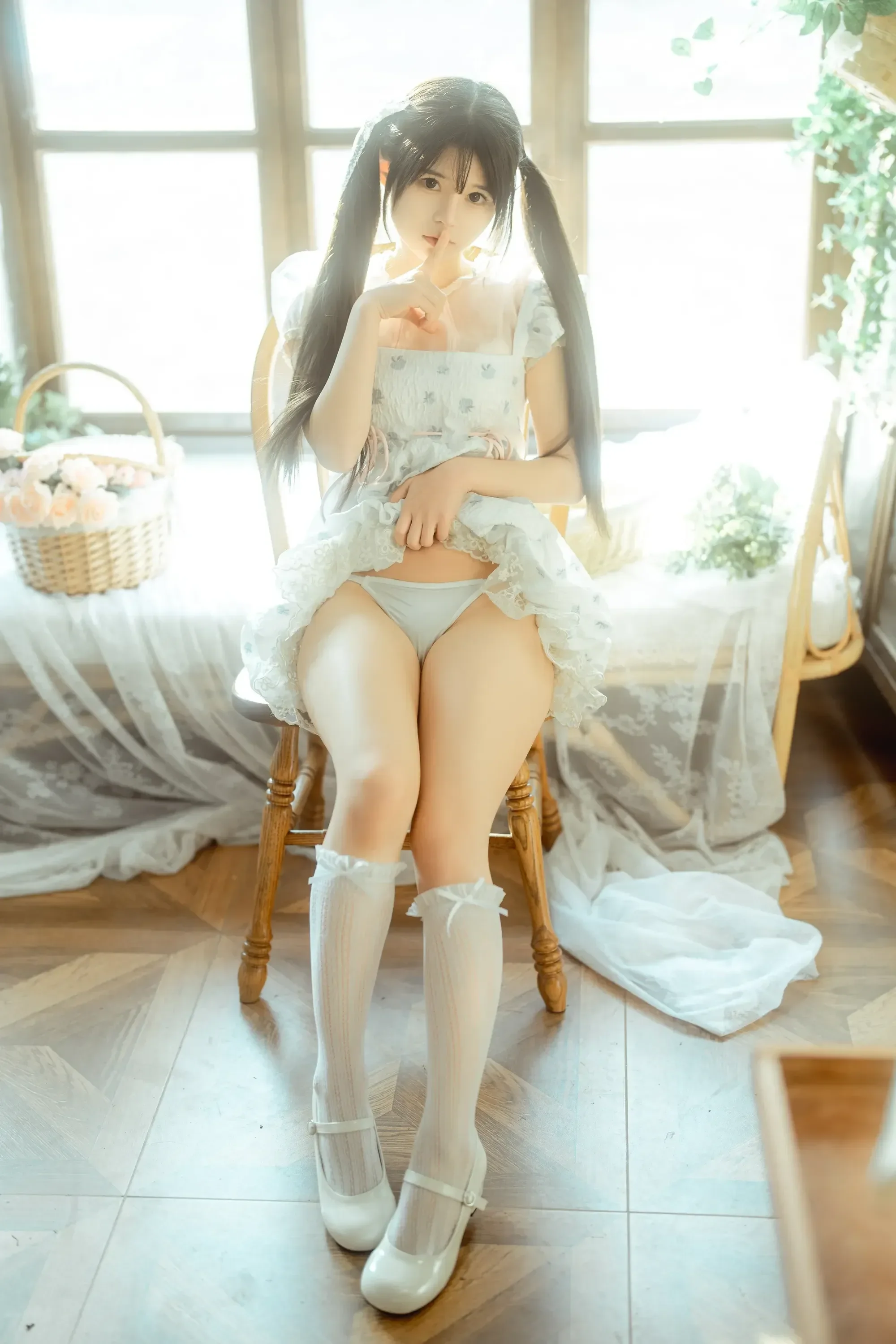 rua阮阮 – 花房 小裙子 Cosplay-第25张