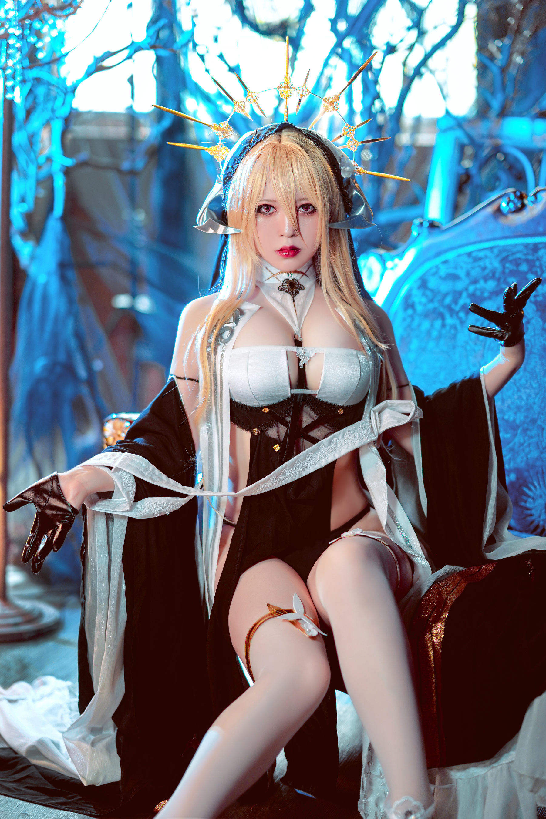 半半子 – 修道女 Cosplay-第1张
