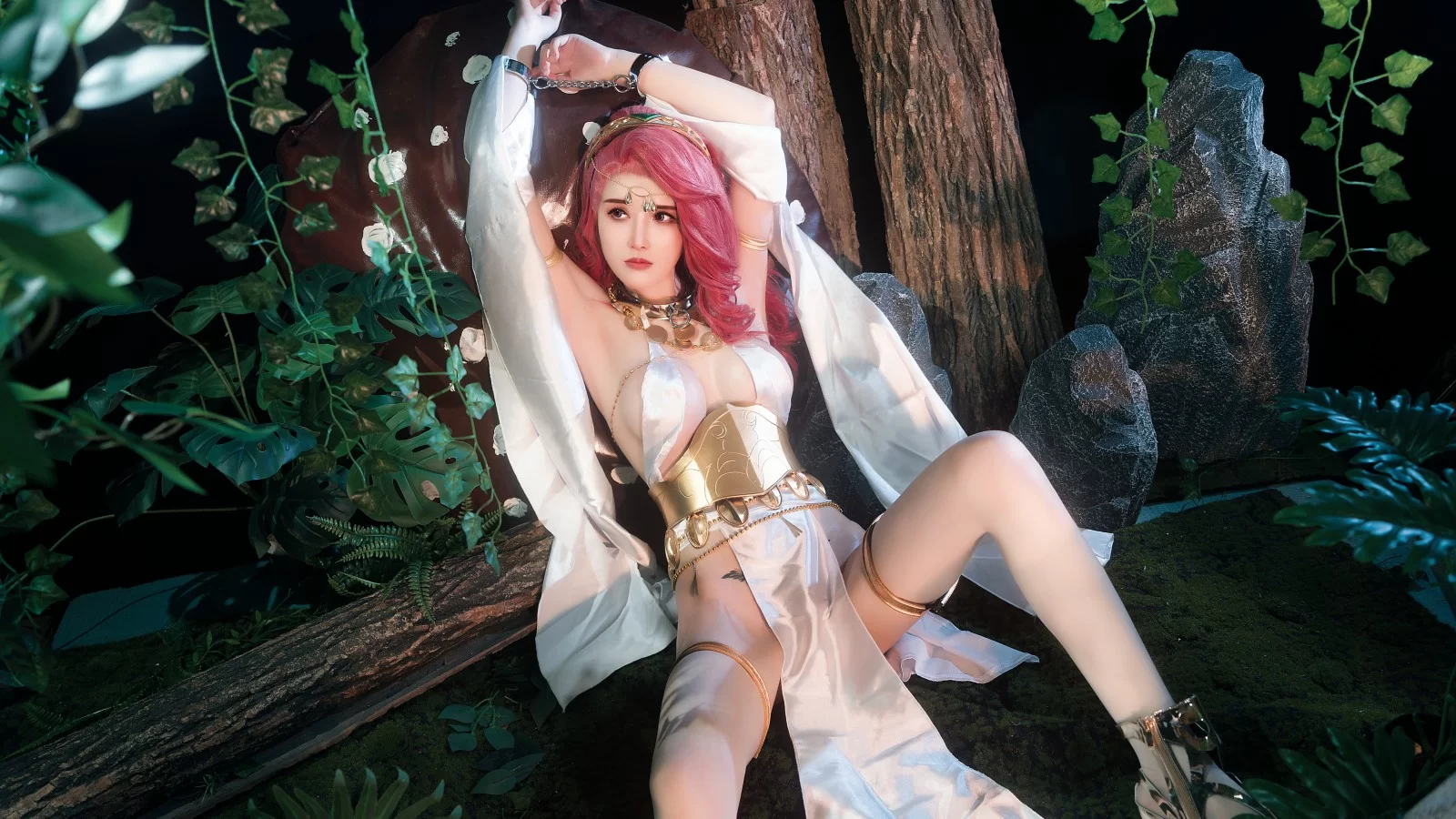 鹿八岁 – 哥布林女王 Cosplay-第8张
