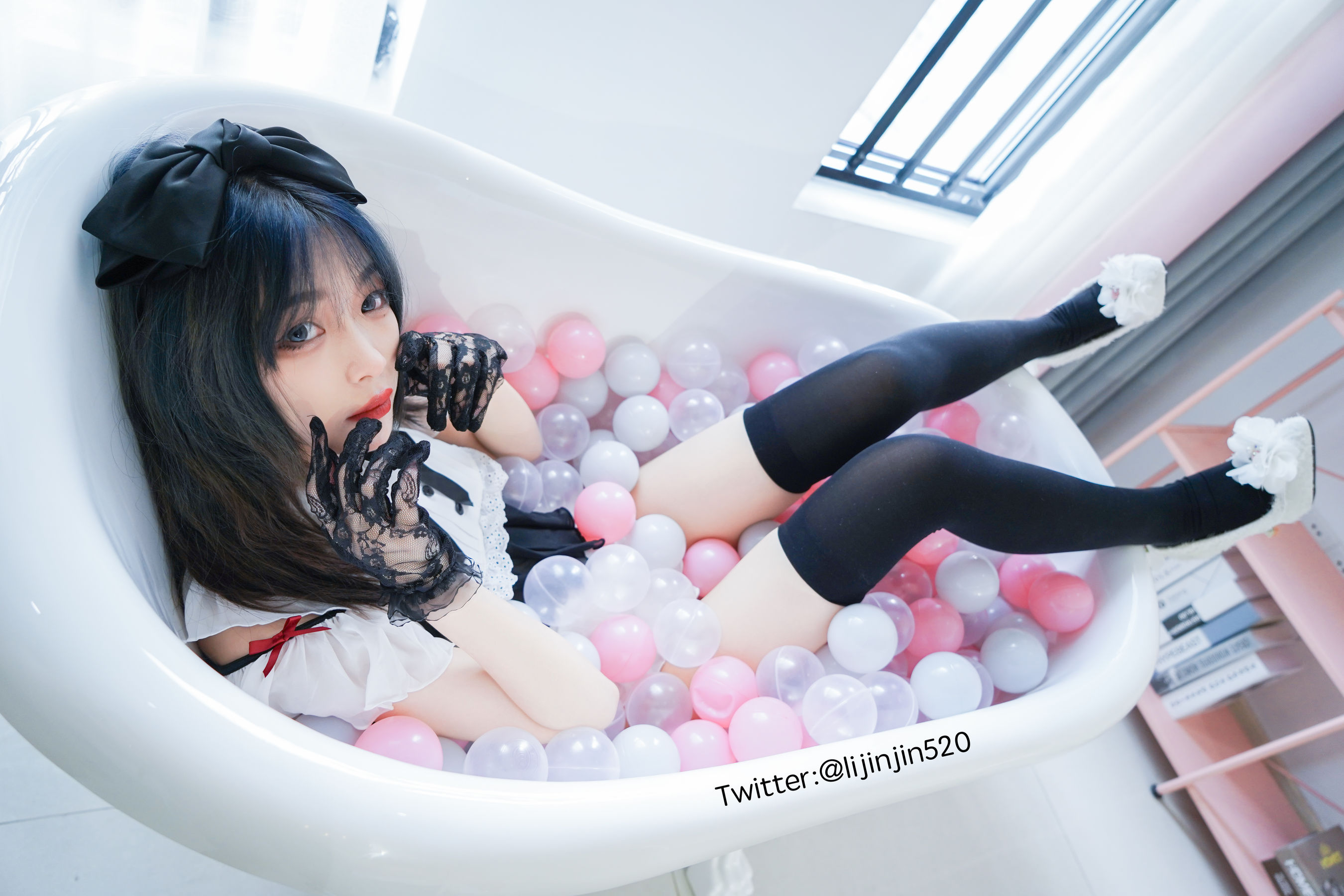 梨瑾瑾 – 花嫁 Cosplay-第1张