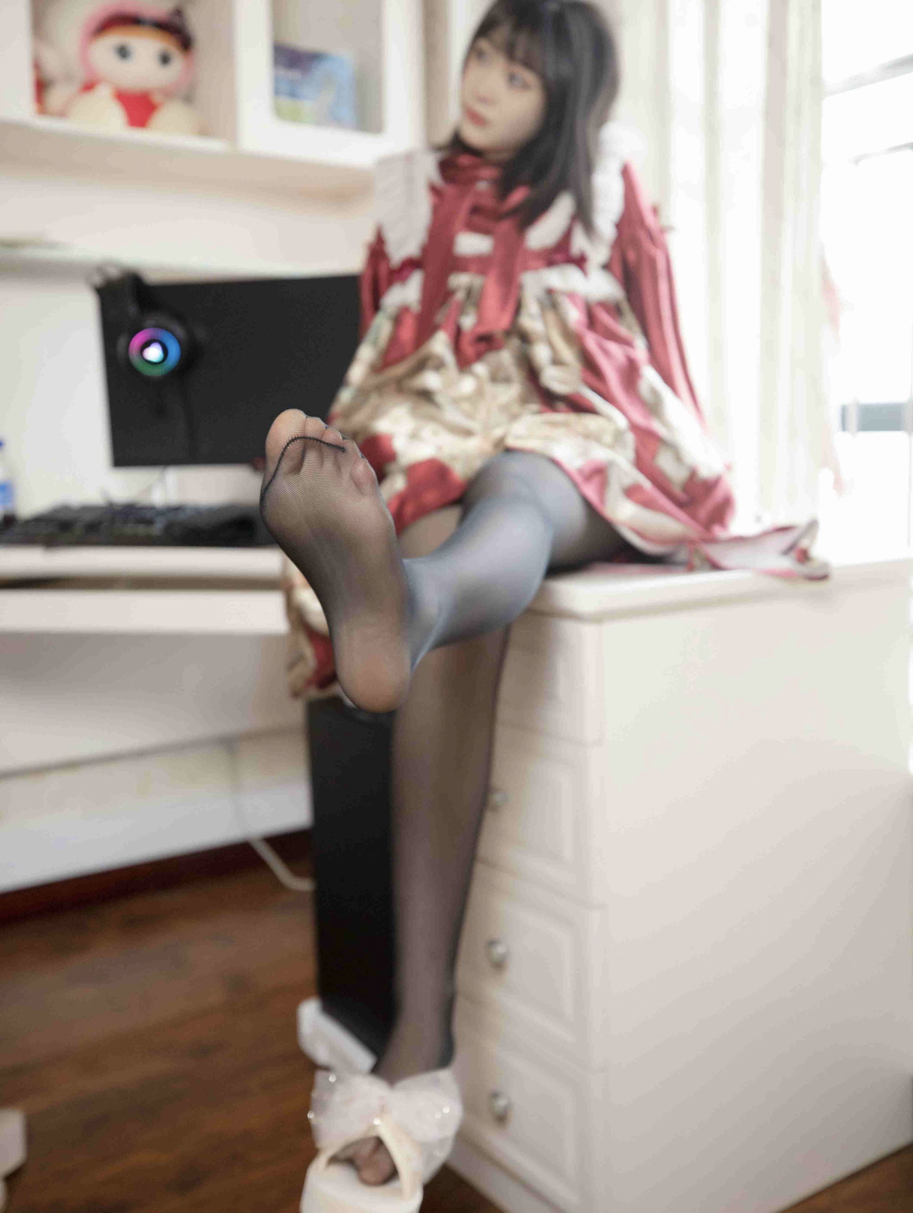 幻琪琪 – 红色Lolita 黑丝 Cosplay-第20张