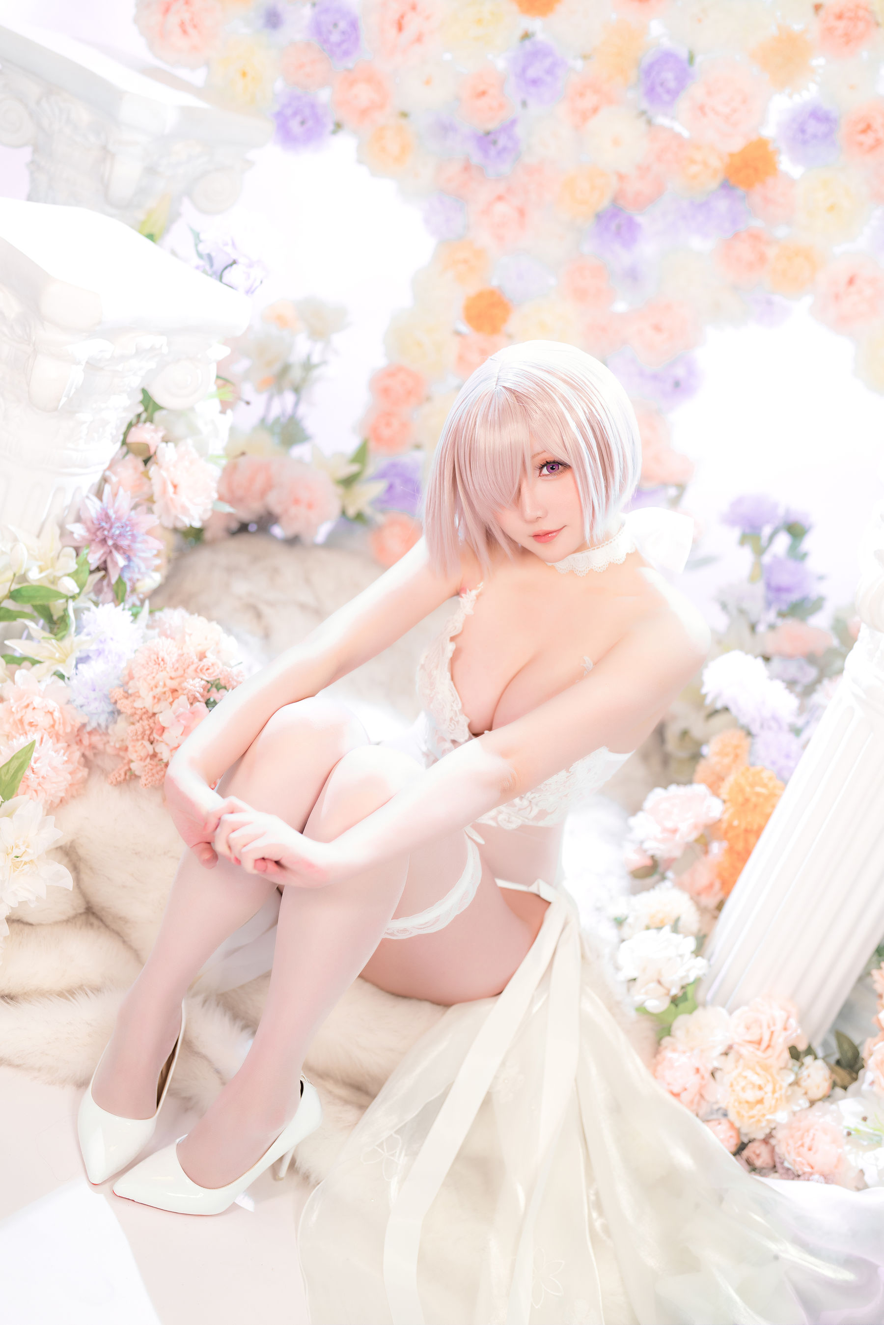 Coser小姐姐星之迟迟 – 玛修同人婚纱 Cosplay-第1张