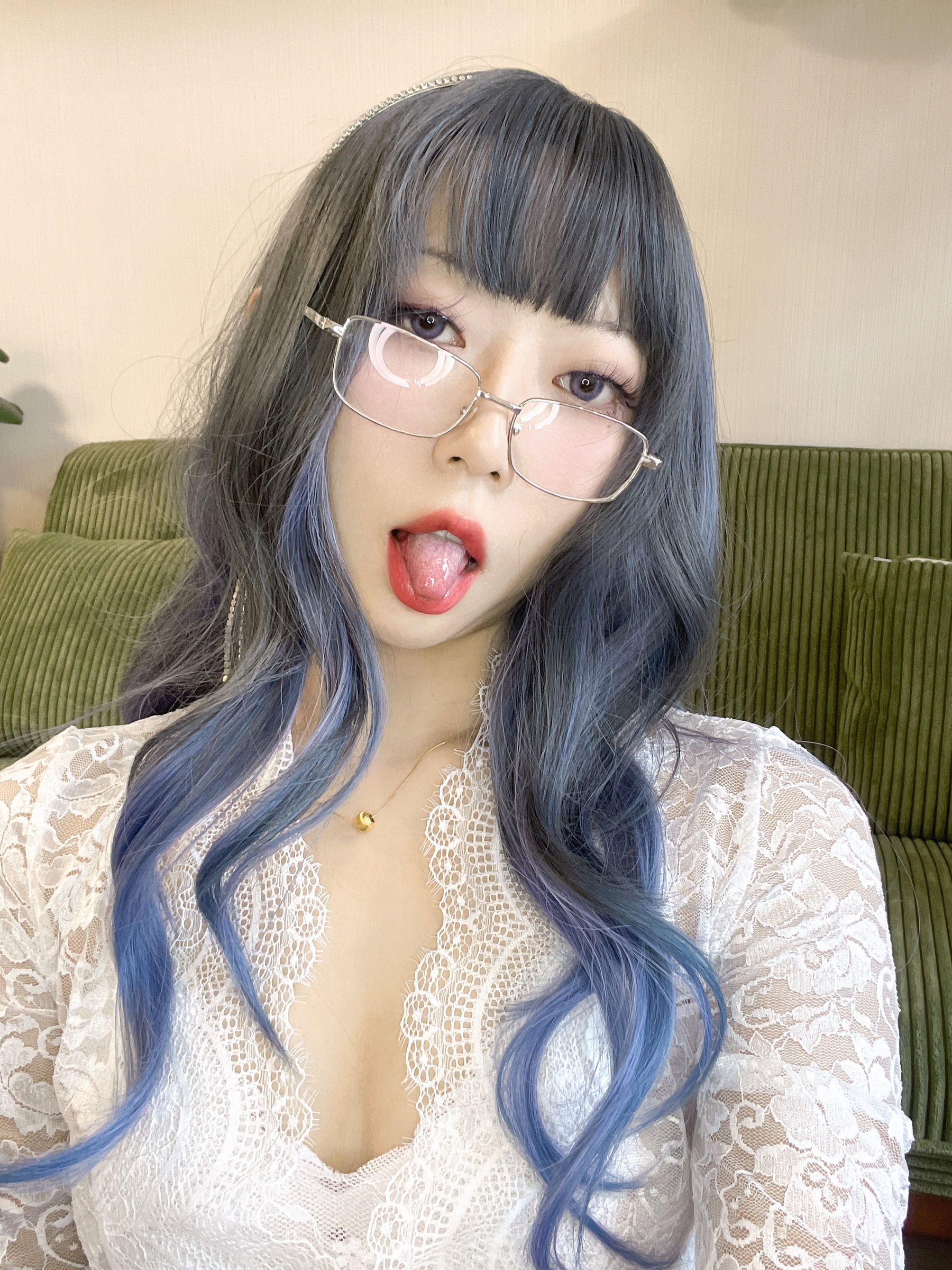 动漫博主Money冷冷 – 白蕾丝长裙 Cosplay-第53张