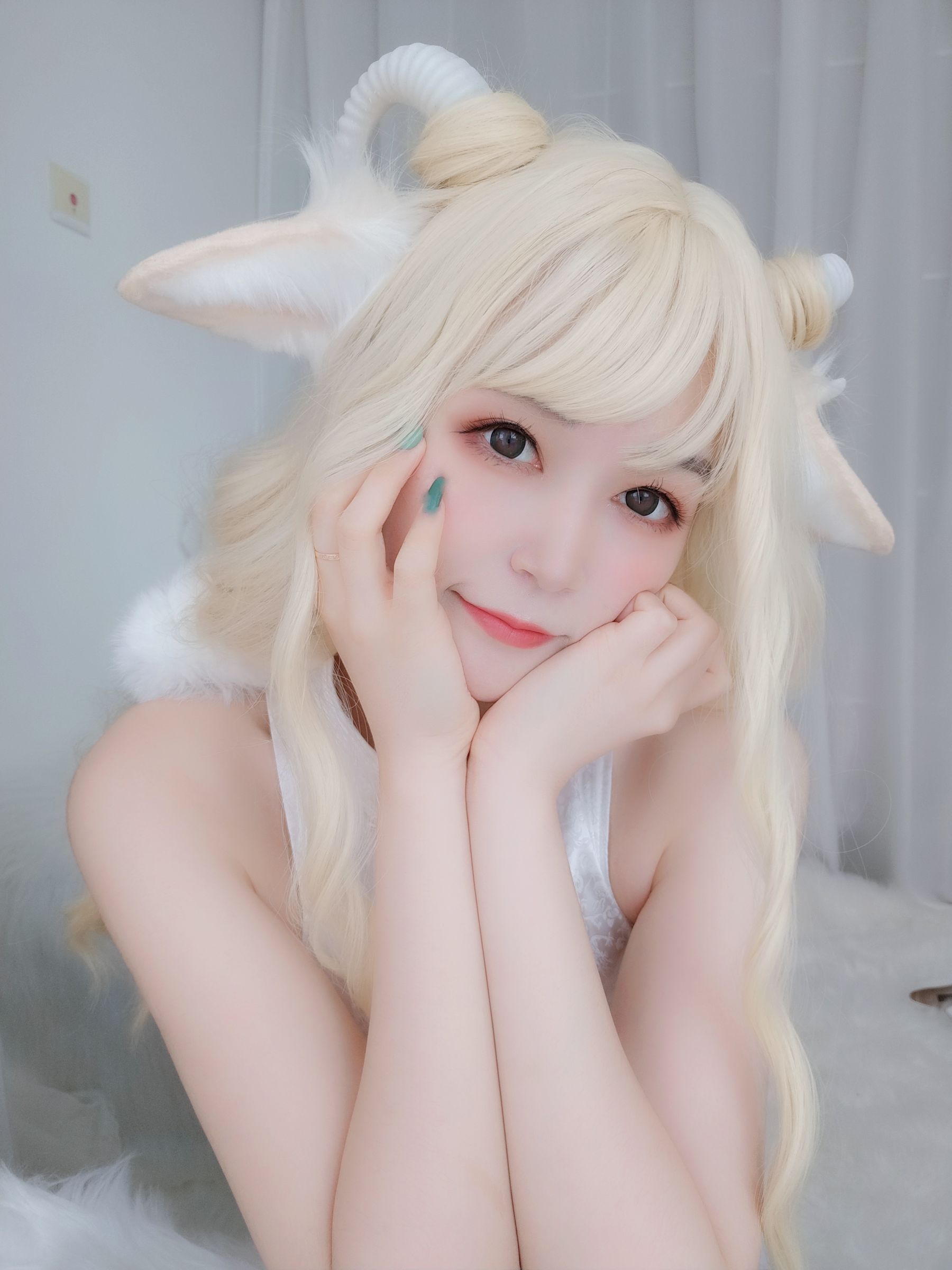 Coser小姐姐白银 – 白旗袍 Cosplay-第80张