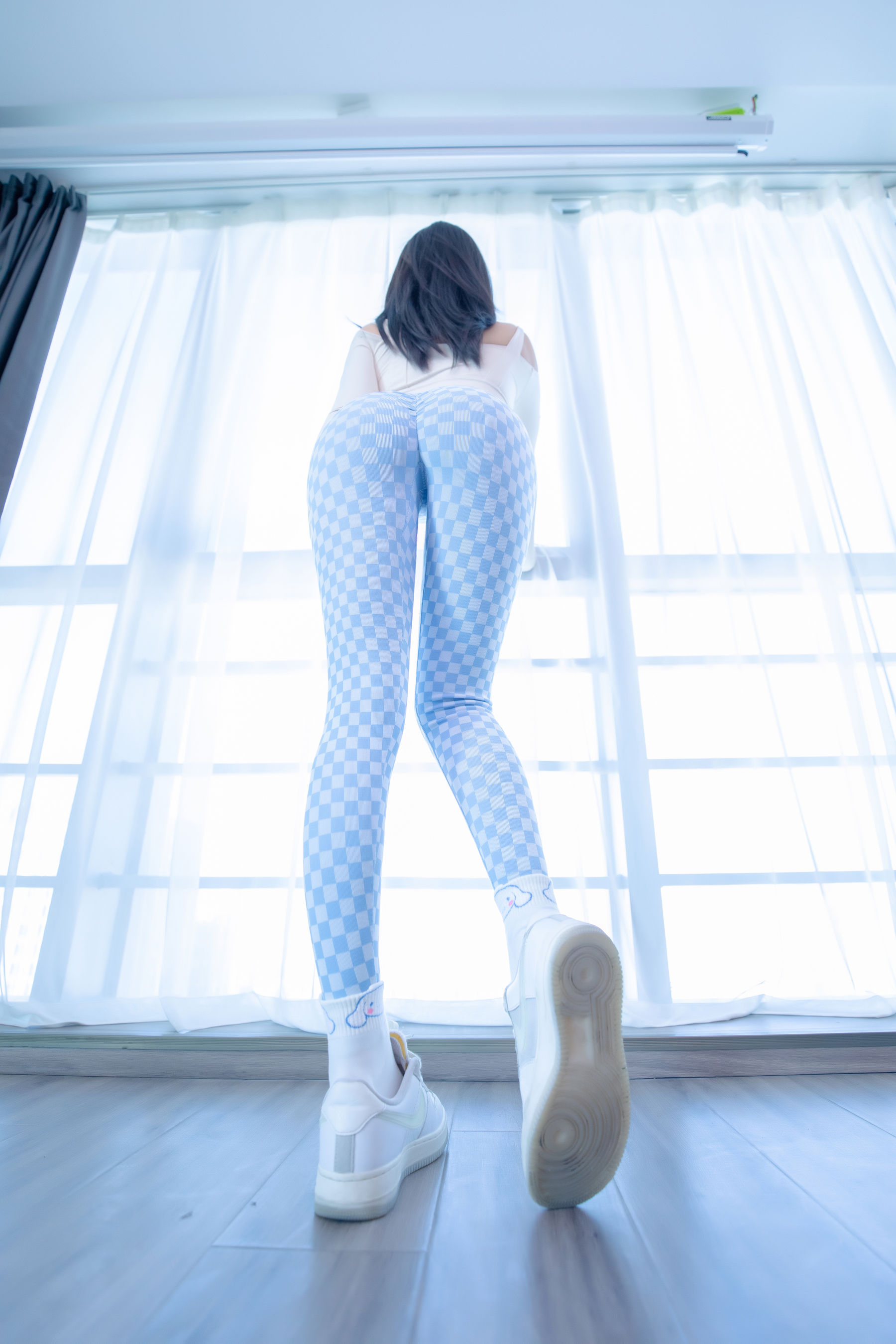 萝莉神楽板真冬 – 蓝白格 Cosplay-第20张