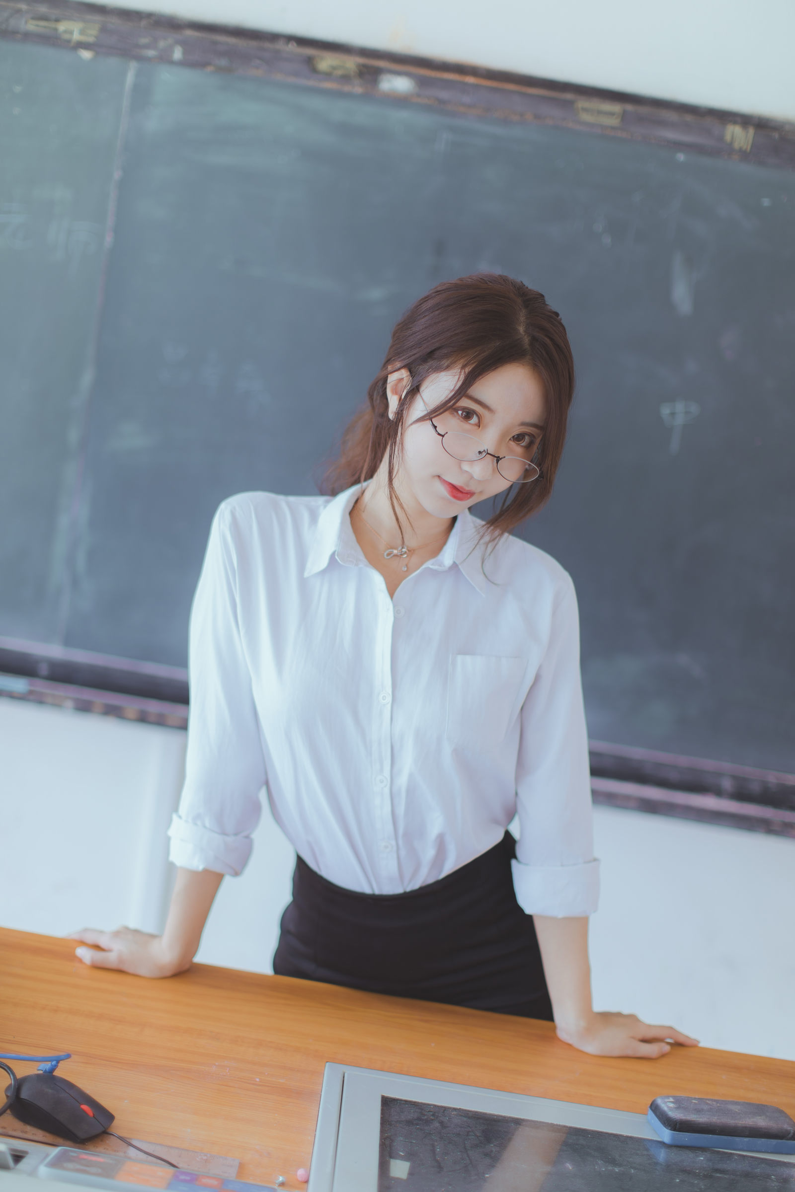 [萝莉COS] 黑川 – 黑丝教师 Cosplay-第27张