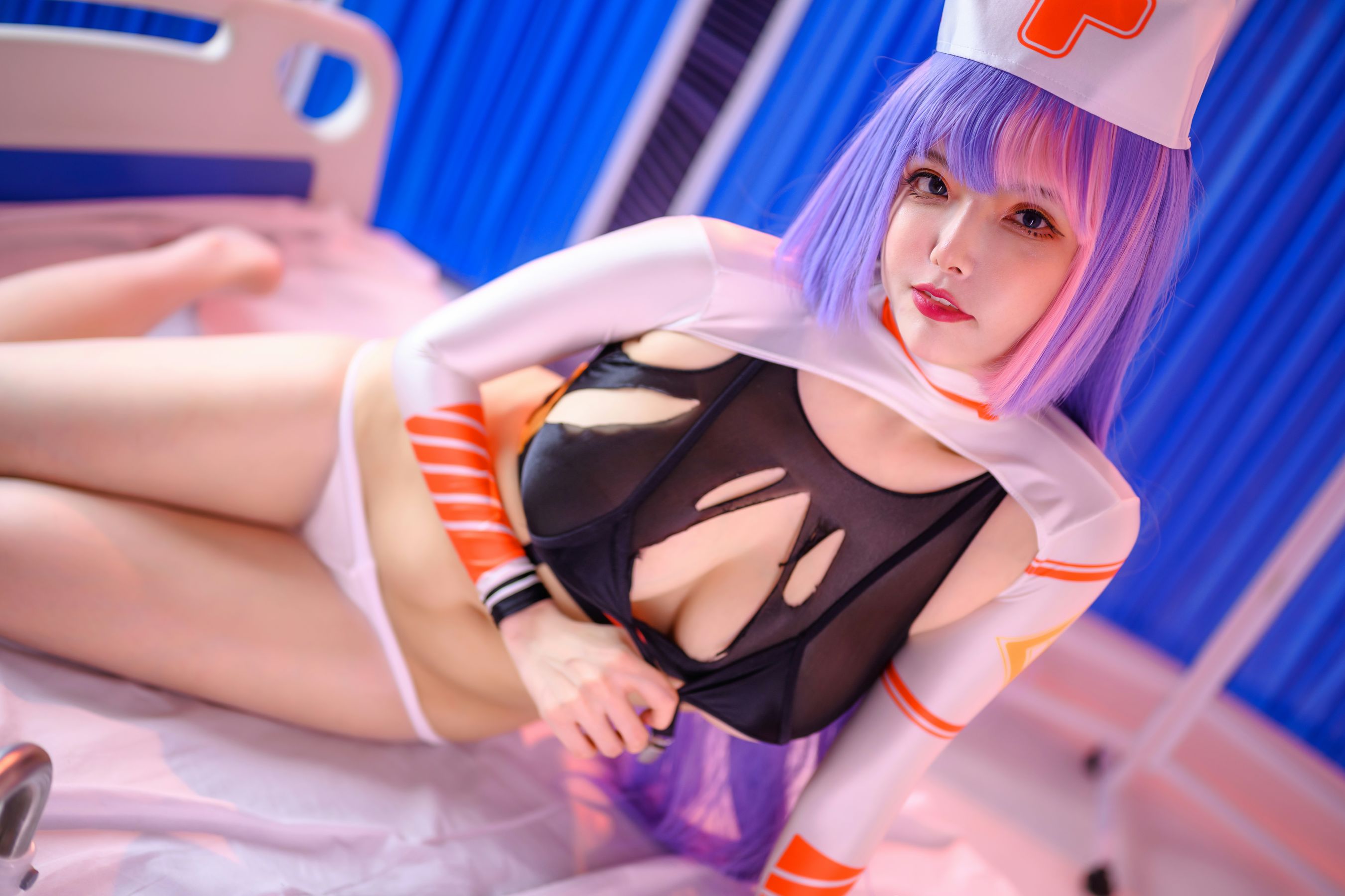 秋和柯基(夏小秋秋秋) – 专属护士 Cosplay-第26张