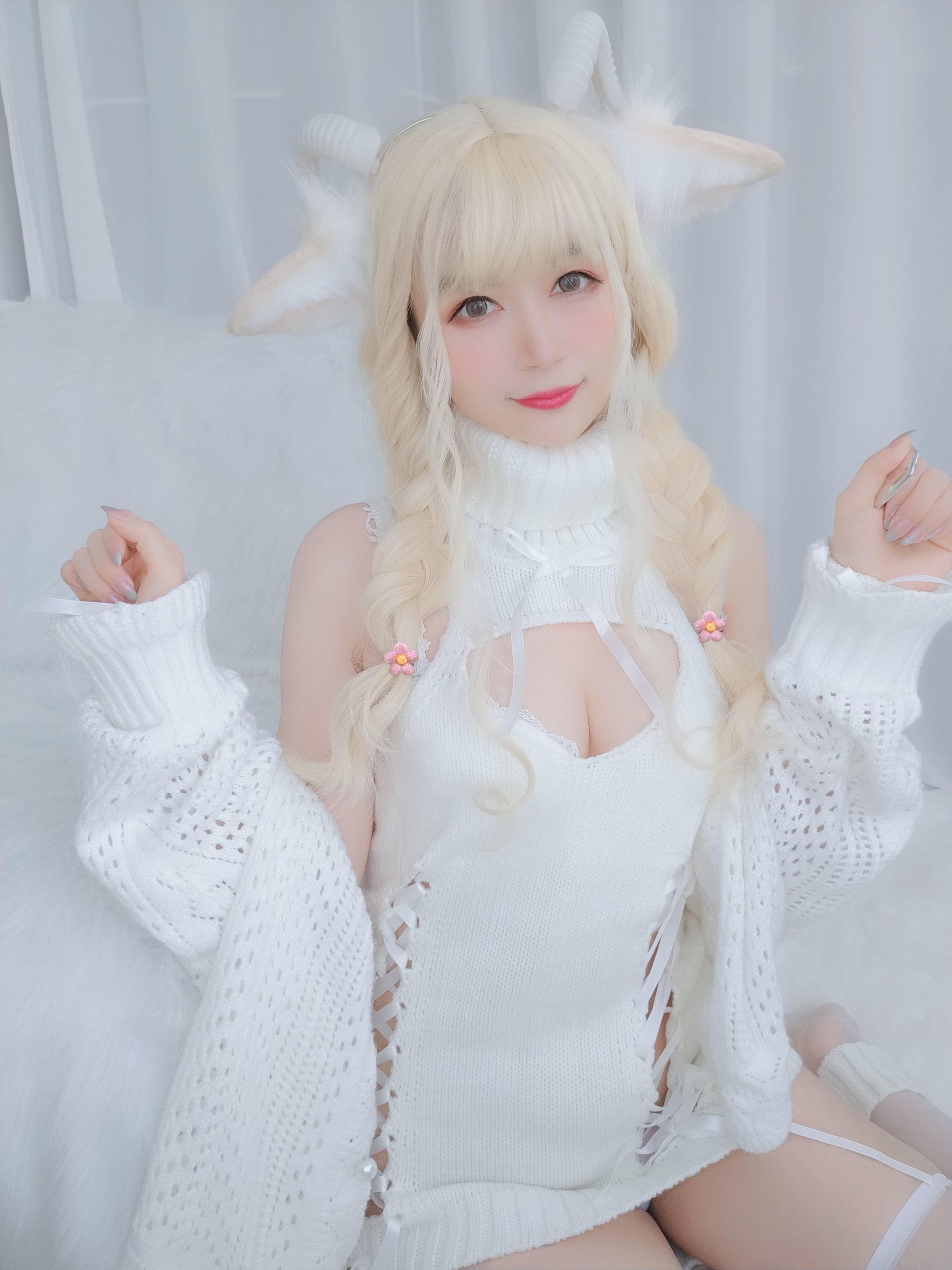 Coser小姐姐白银 – 小白羊 Cosplay-第33张