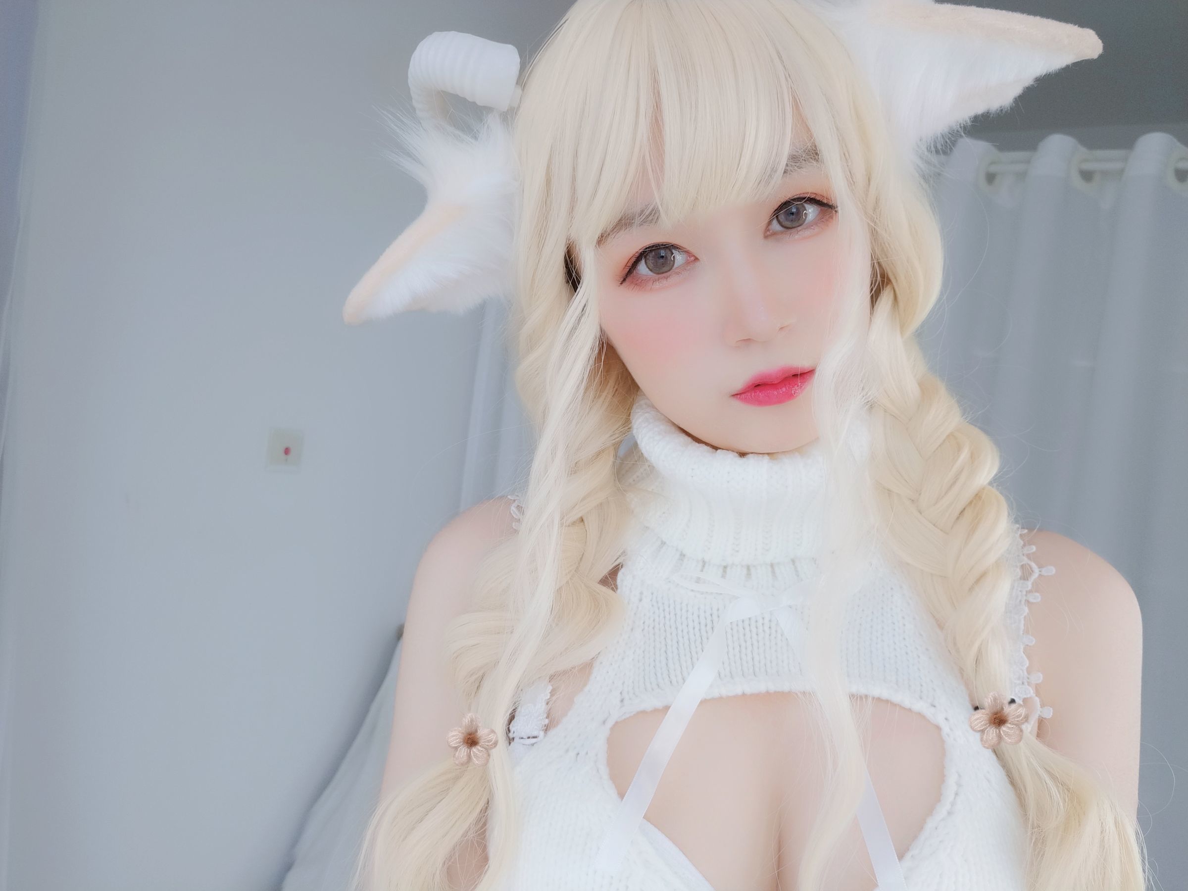 Coser小姐姐白银 – 小白羊 Cosplay-第35张