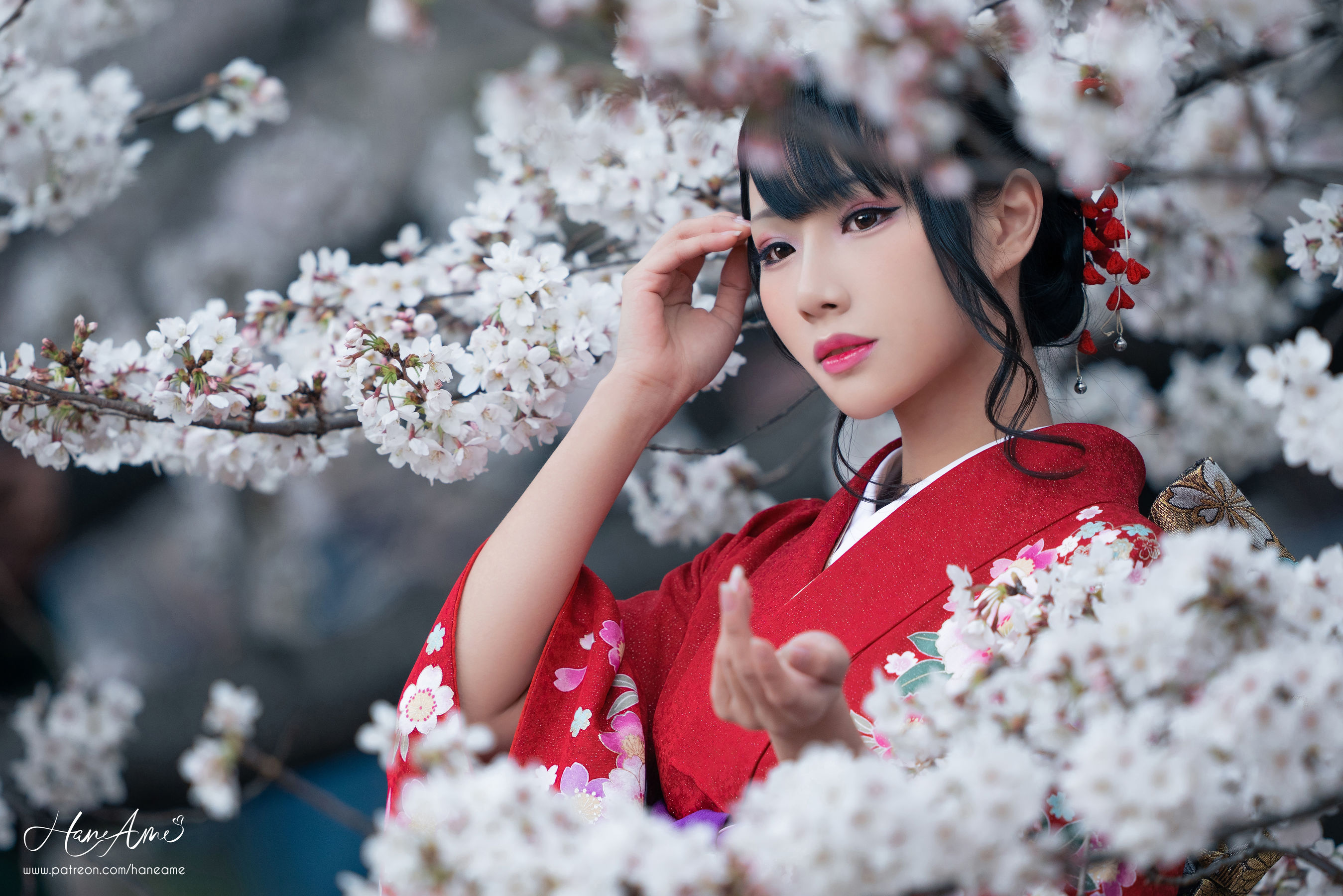 Hane Ame 雨波 – 赤紅和服 Cosplay-第1张