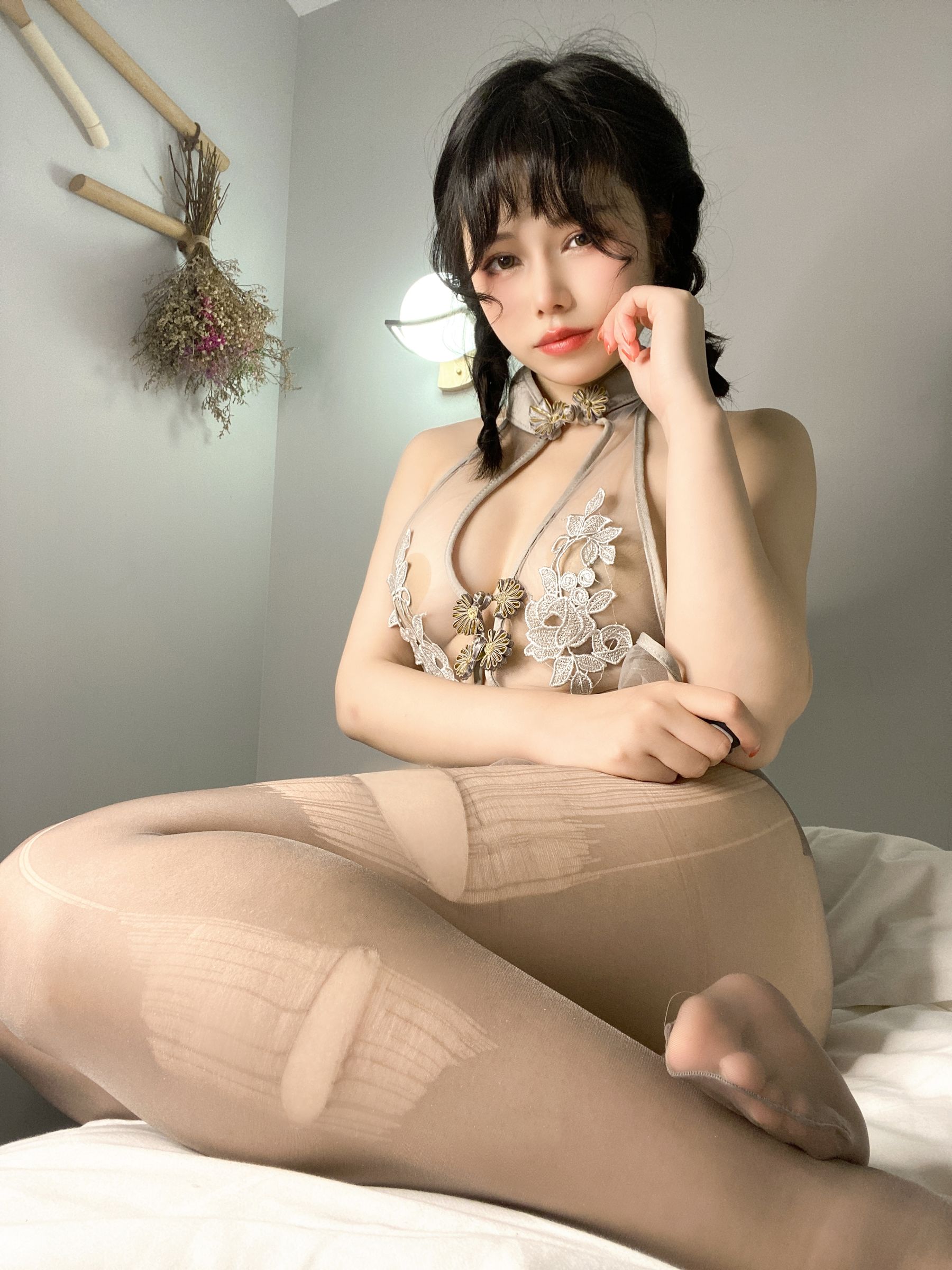 七月喵子 – 透明灰撕袜 Cosplay-第40张