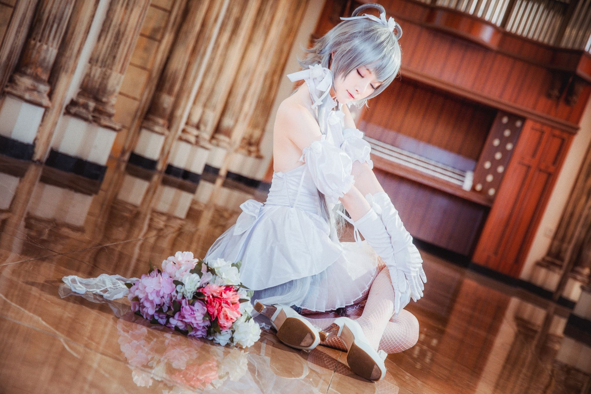 萌宠博主yui金鱼 – 洛天依花嫁 Cosplay-第1张