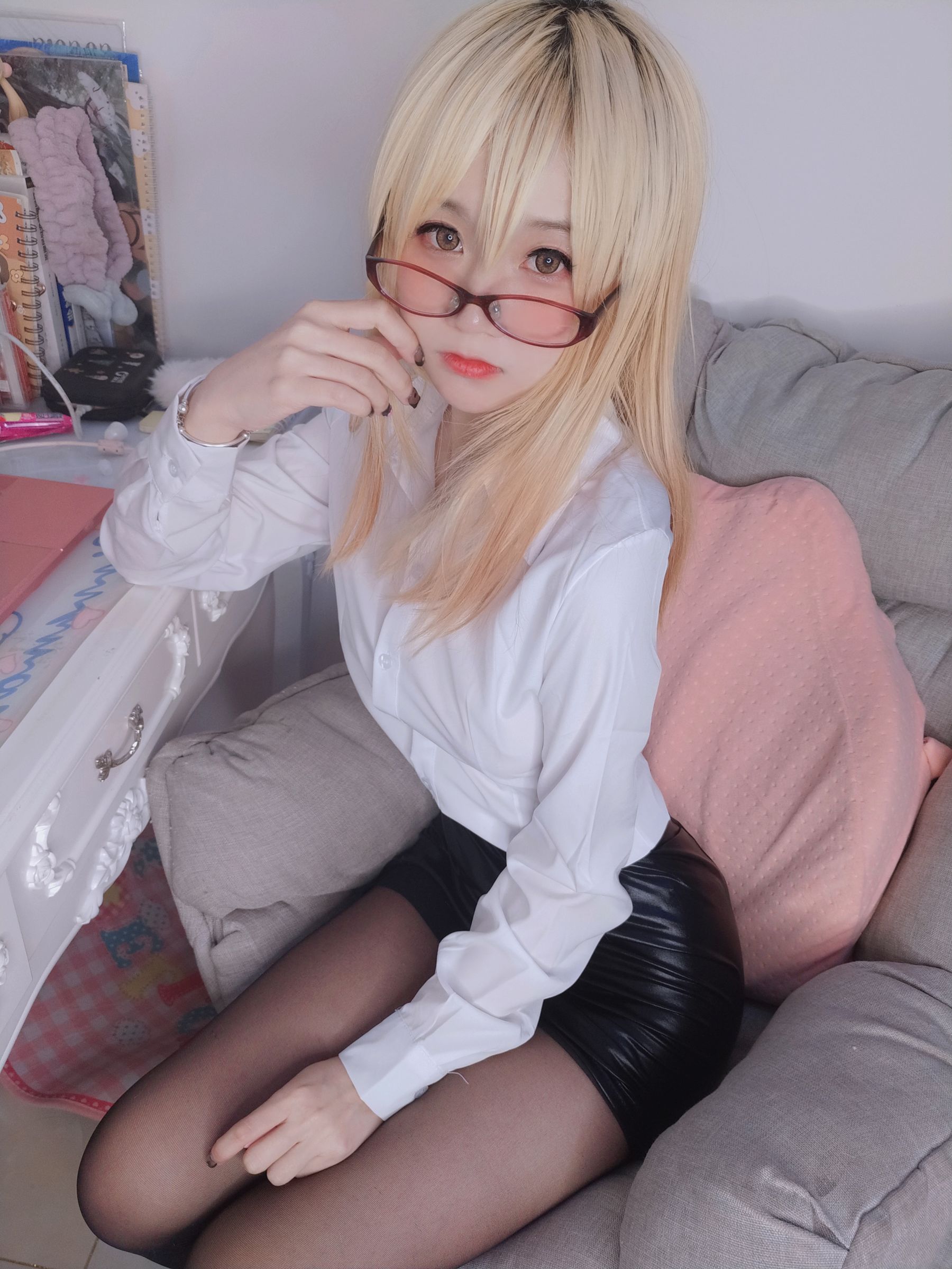 萌妹子Coser摇摇乐yoyo – 在宅勤務の一日 Cosplay-第32张