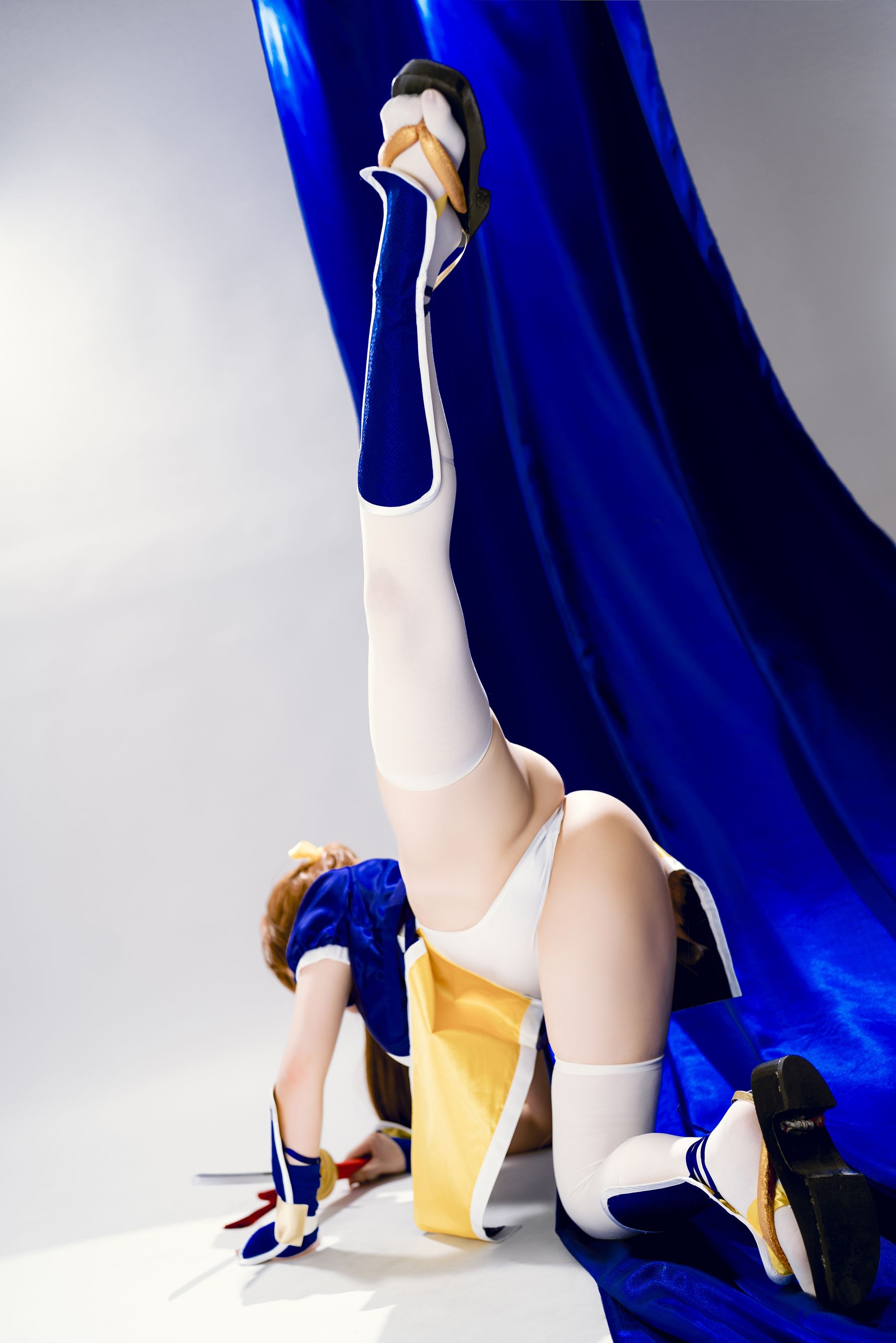 Coser小姐姐星之迟迟 – 死或生-霞 Cosplay-第24张