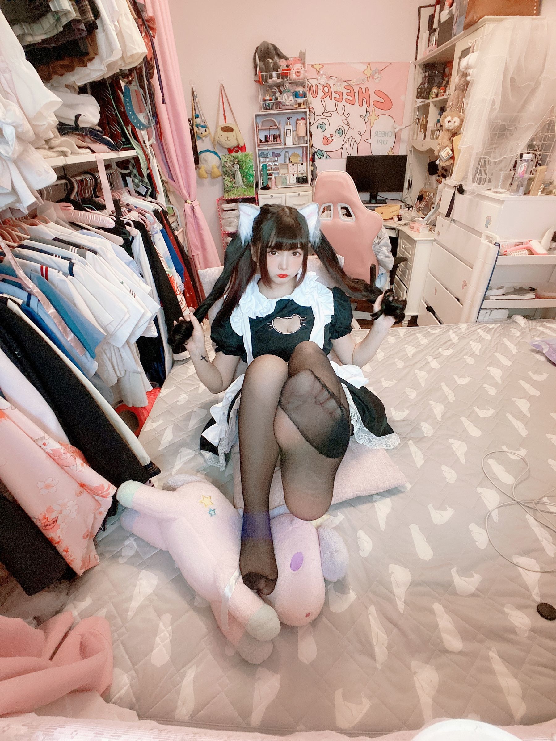二次元美女古川kagura – 黑丝开胸 猫耳女仆 Cosplay-第40张