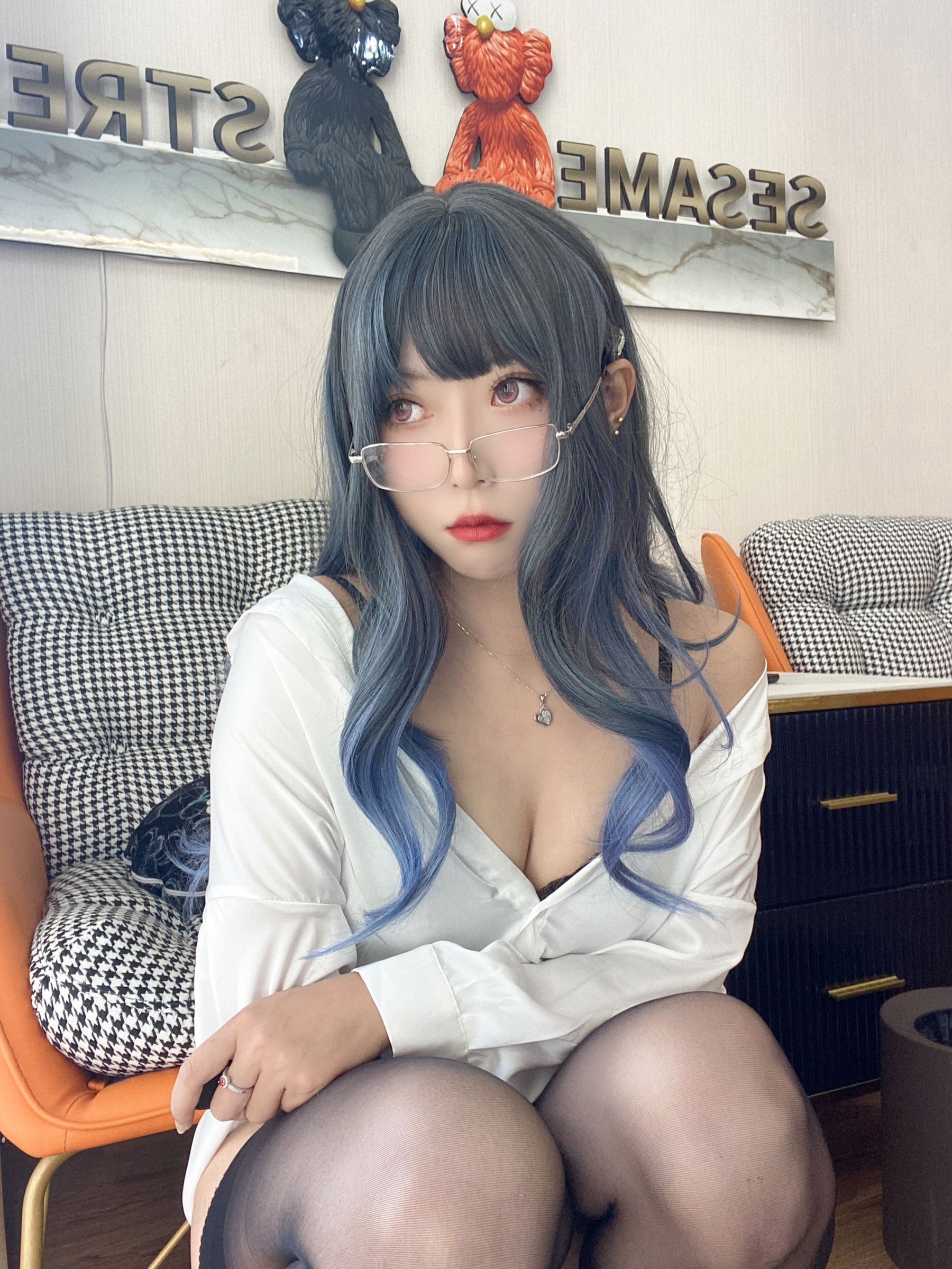 动漫博主Money冷冷 – 白衬衫 Cosplay-第61张