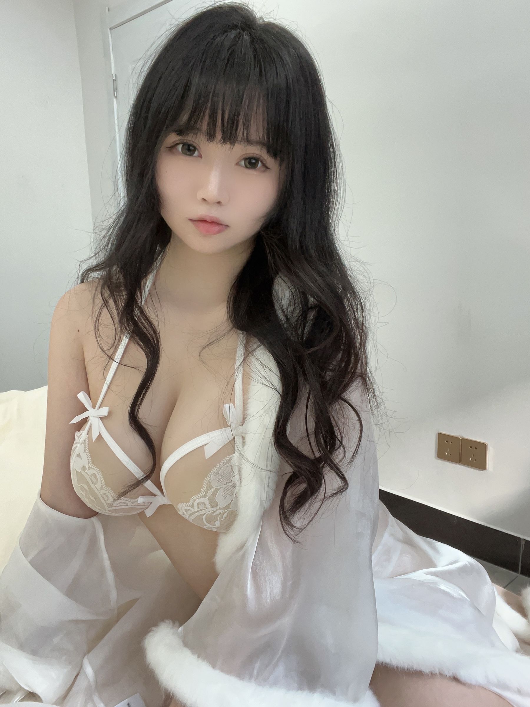 蜜桃少女是依酱呀 – 生日礼 Cosplay-第1张