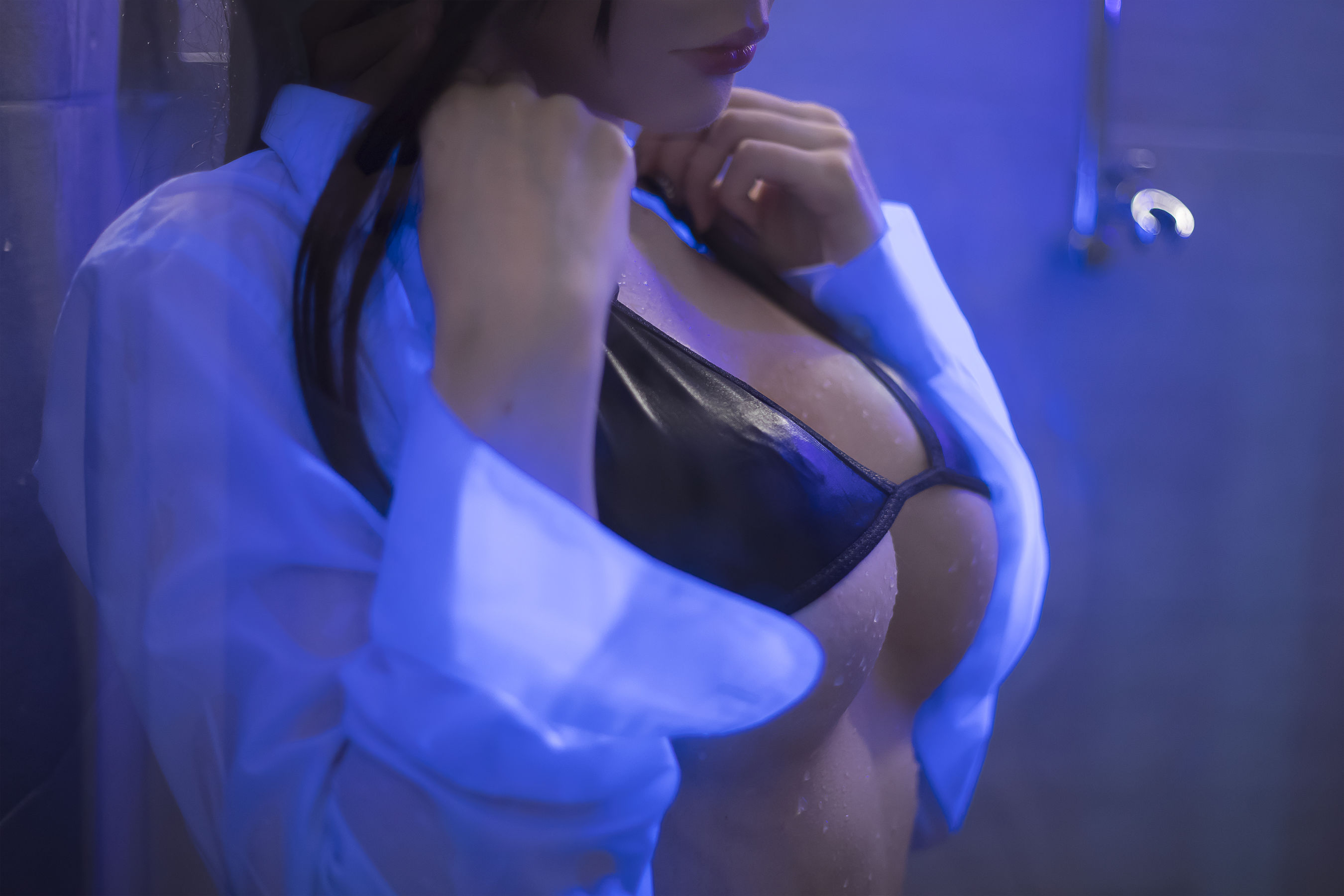 国外美女SayaTheFox – 浴室诱惑 Cosplay-第1张