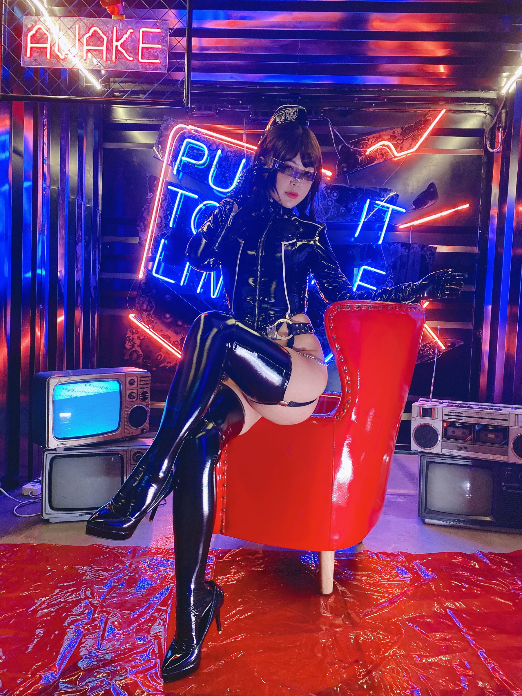 萌系小姐姐-白烨- – 女王指挥官 Cosplay-第54张